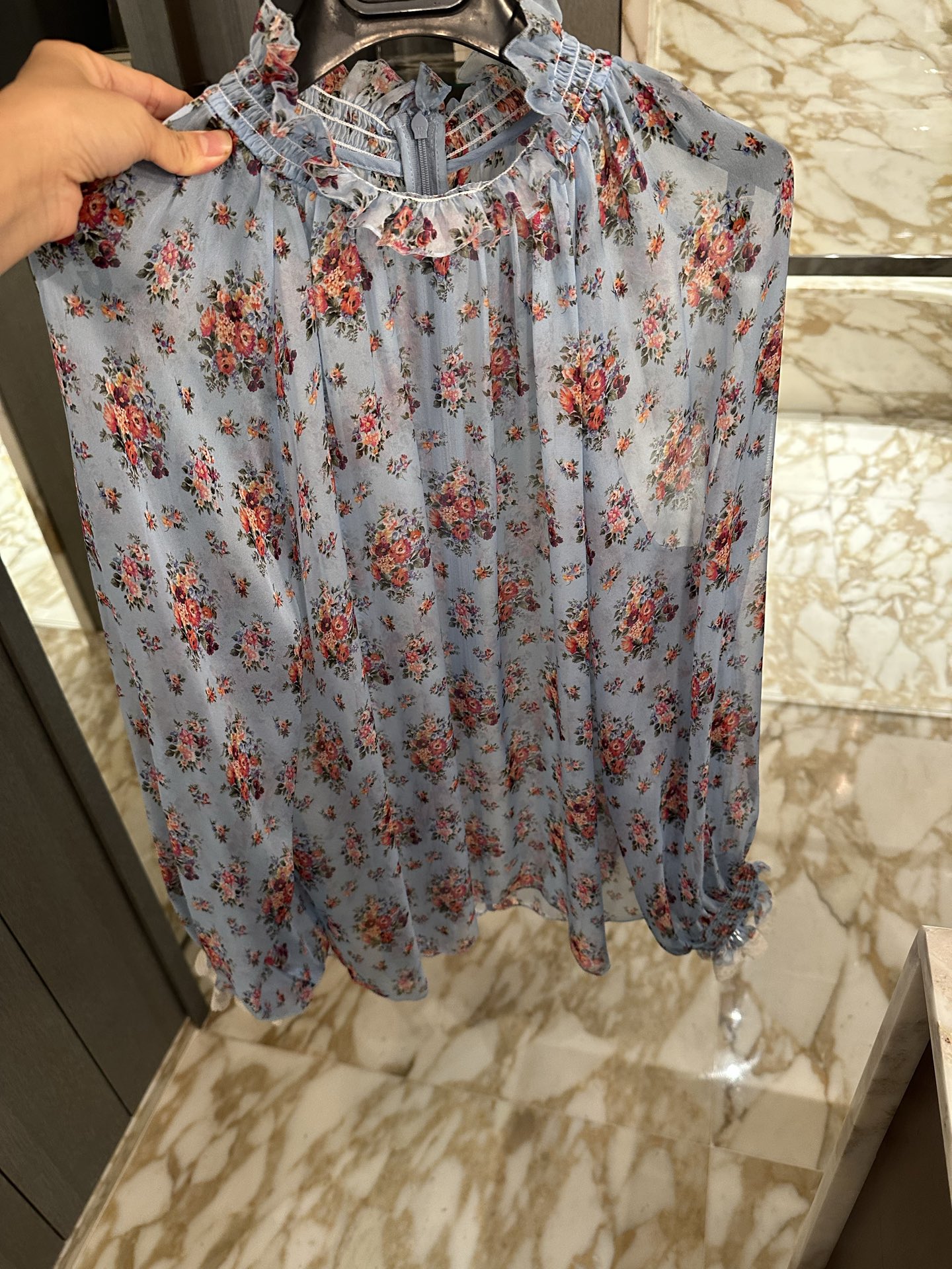 26春夏新款❤️真丝雪纺面料衬衣！小碎花百搭现货36-38-40-42