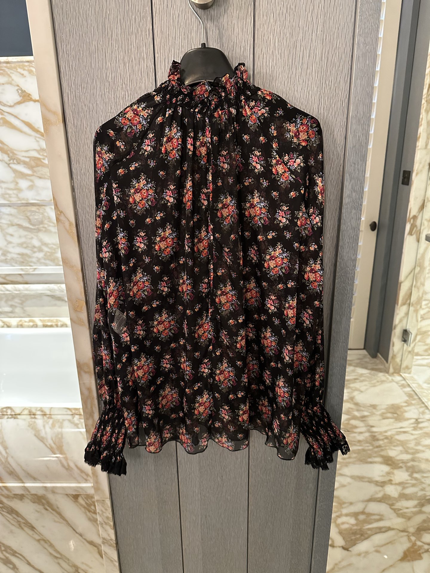 26春夏新款❤️真丝雪纺面料衬衣！小碎花百搭现货36-38-40-42