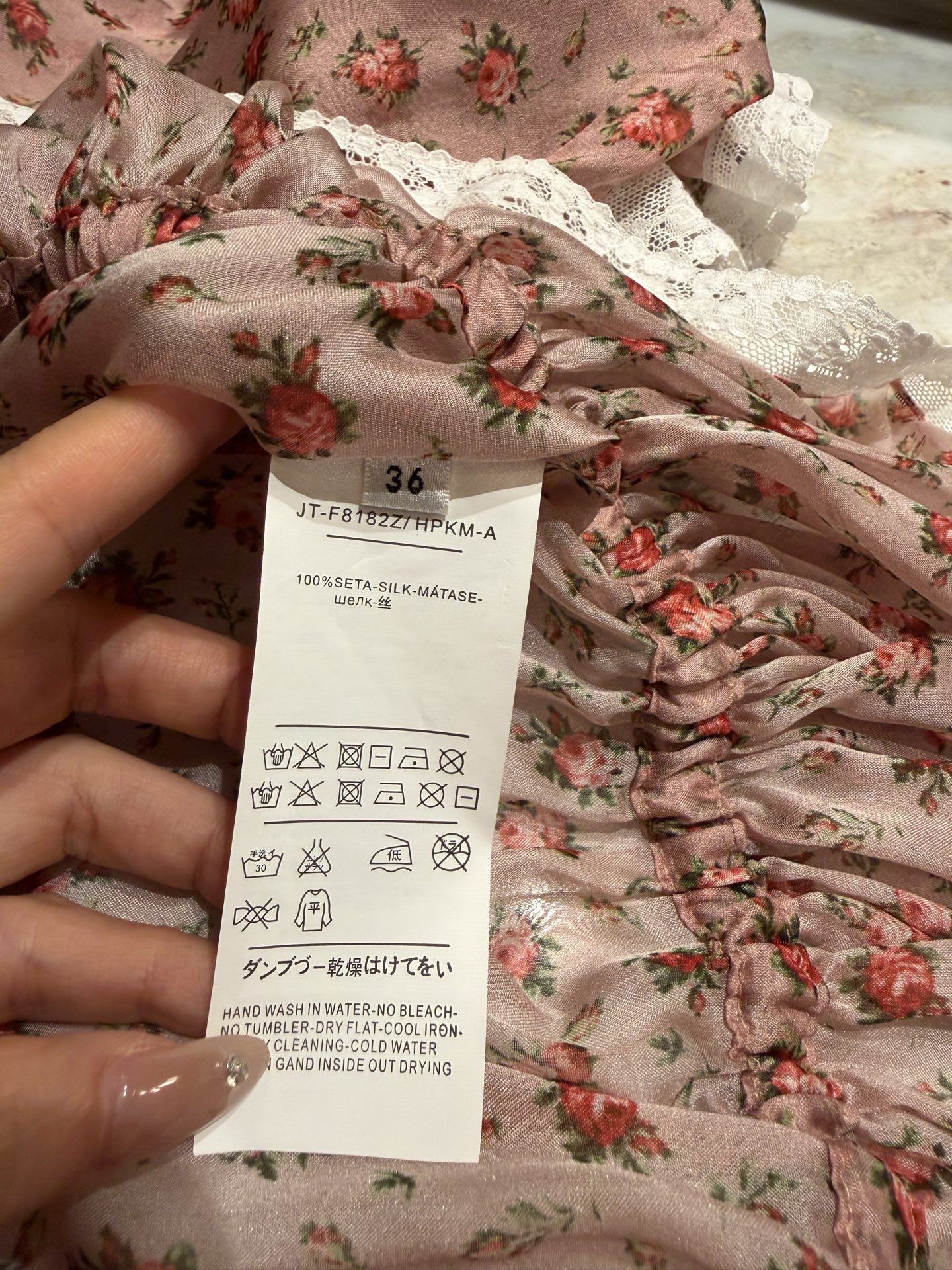 36春夏新款❤️真丝碎花上衣！现货36-38-40-42