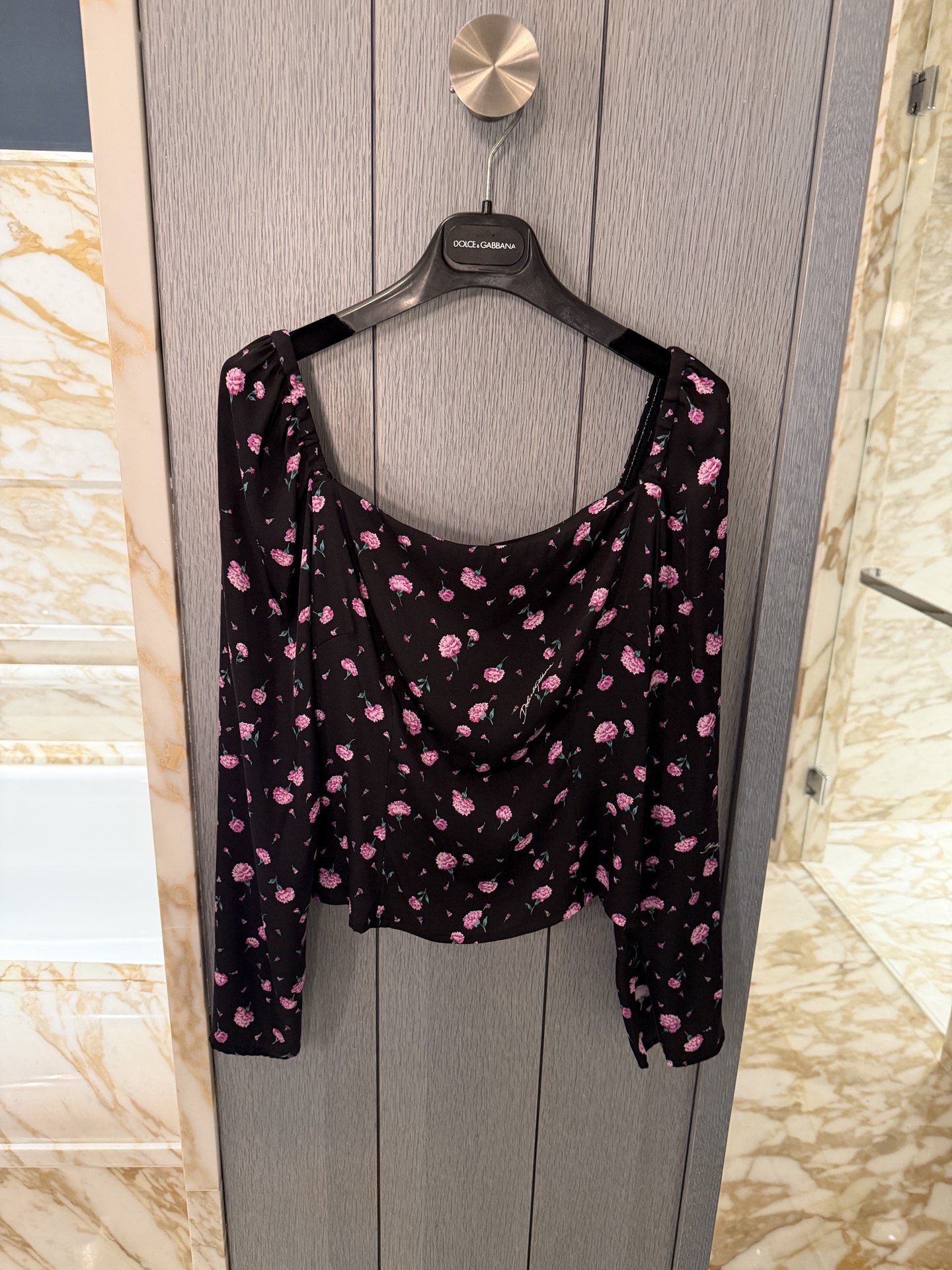 26春夏新款❤️真丝碎花上衣！时尚短款36-38-40-42