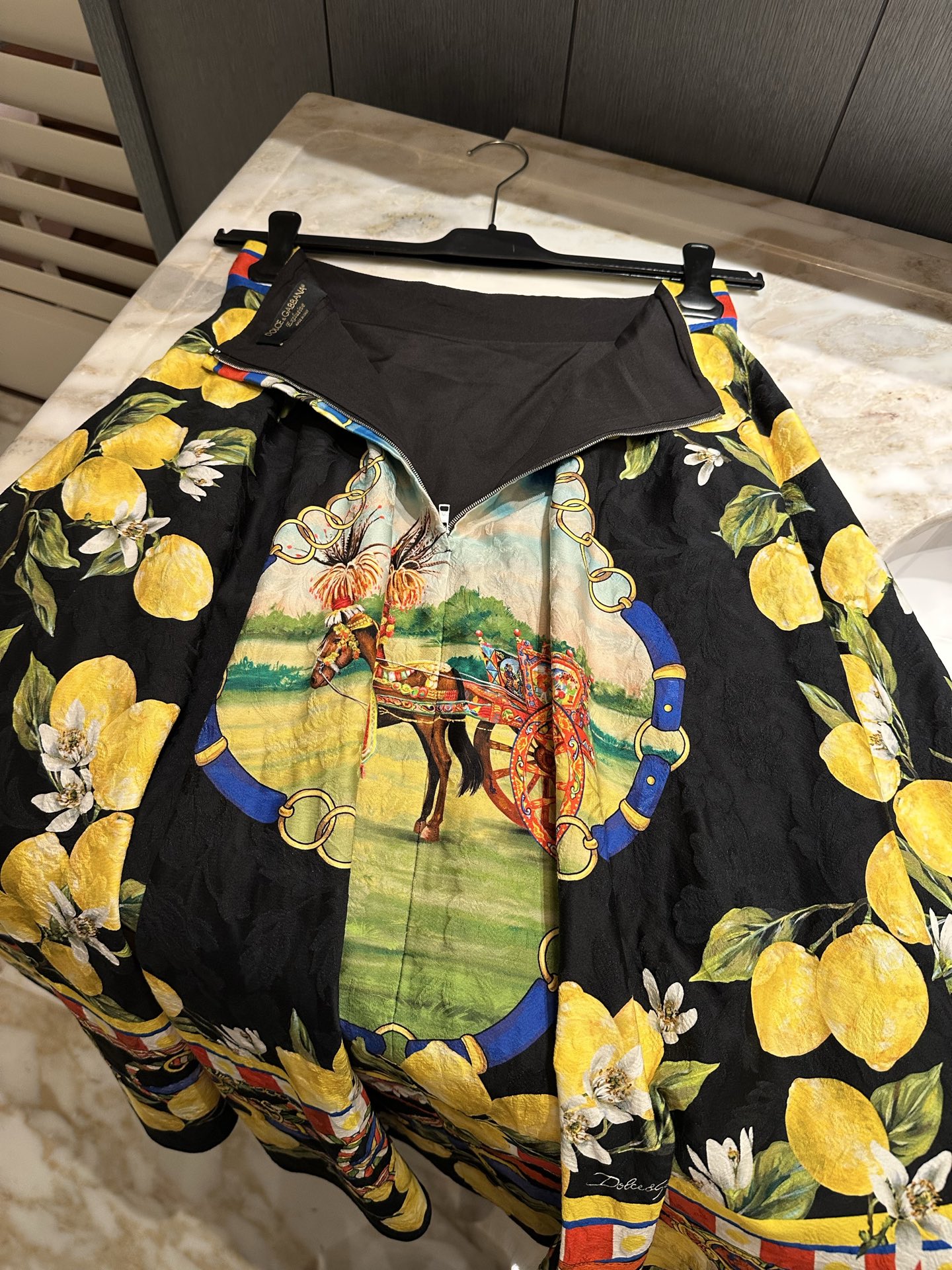 26春夏新款❤️马年马车系列定制提花纯棉面料！纯棉的面料凹凸有致现货36-38-40-42