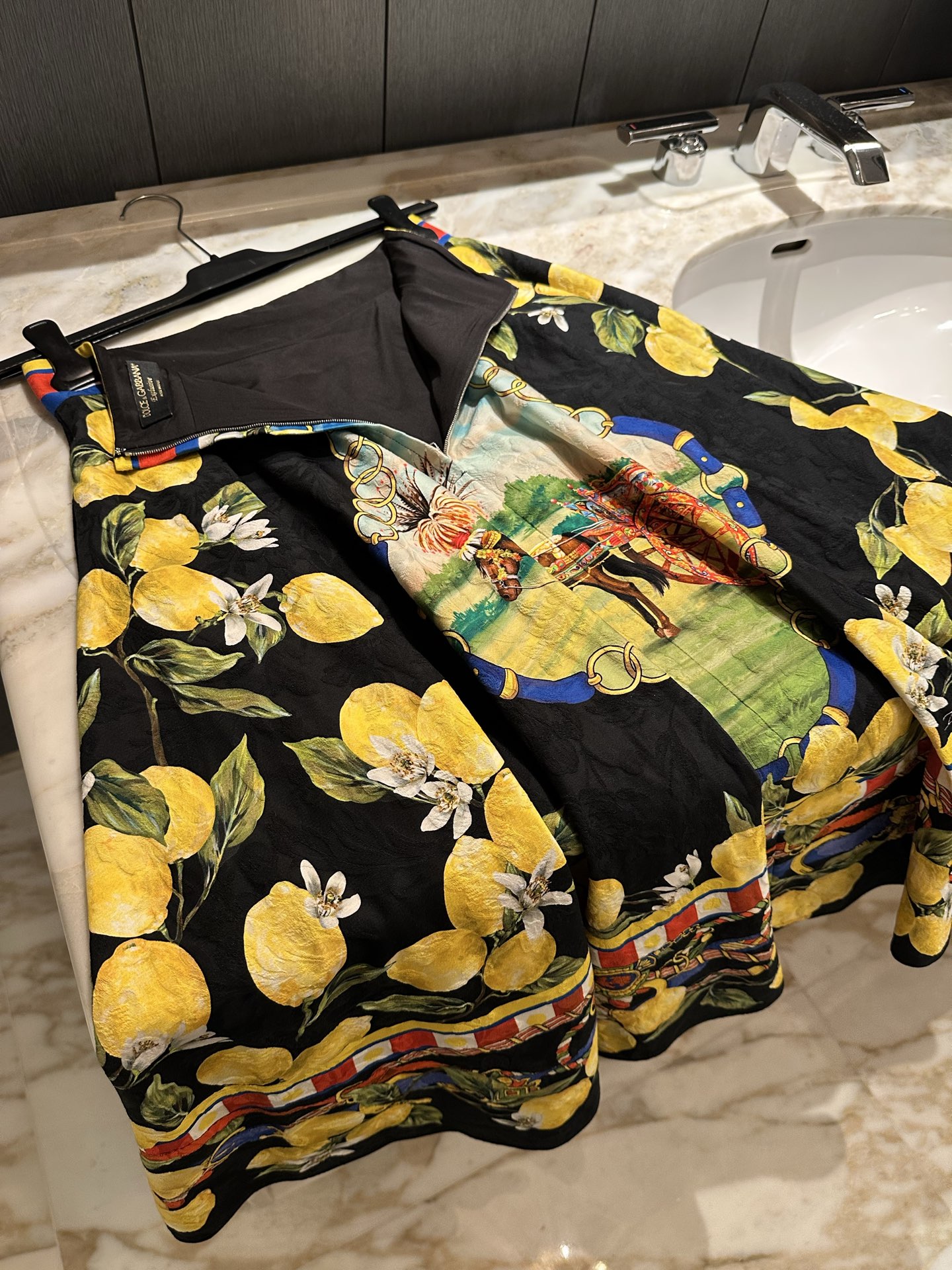 26春夏新款❤️马年马车系列定制提花纯棉面料！纯棉的面料凹凸有致现货36-38-40-42