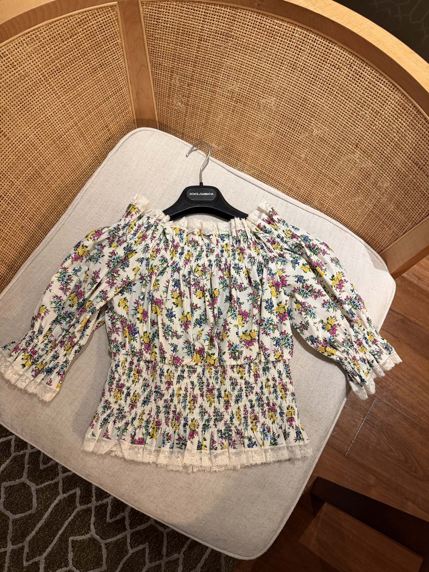 26春夏新款❤️现货纯棉打缆小碎花上衣！36-38-40-42