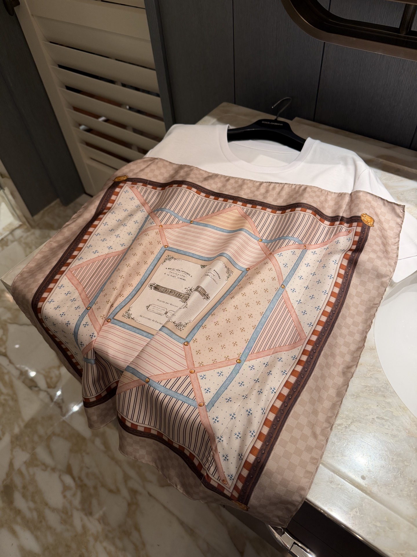 26春夏新款❤️针织拼接真丝上衣！排单出货36-38-40-42