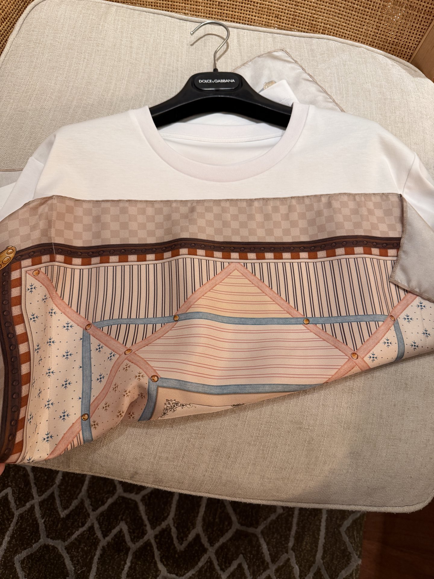 26春夏新款❤️针织拼接真丝上衣！排单出货36-38-40-42