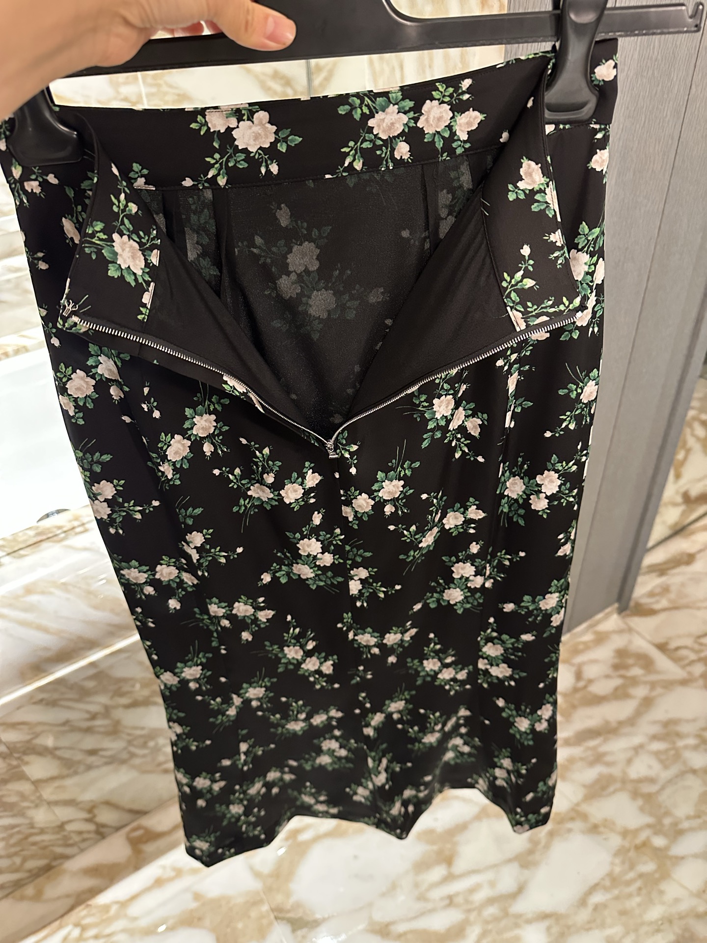 26春夏新款❤️真丝碎花半裙鱼尾下摆里外真丝面料现货36-38-40-42