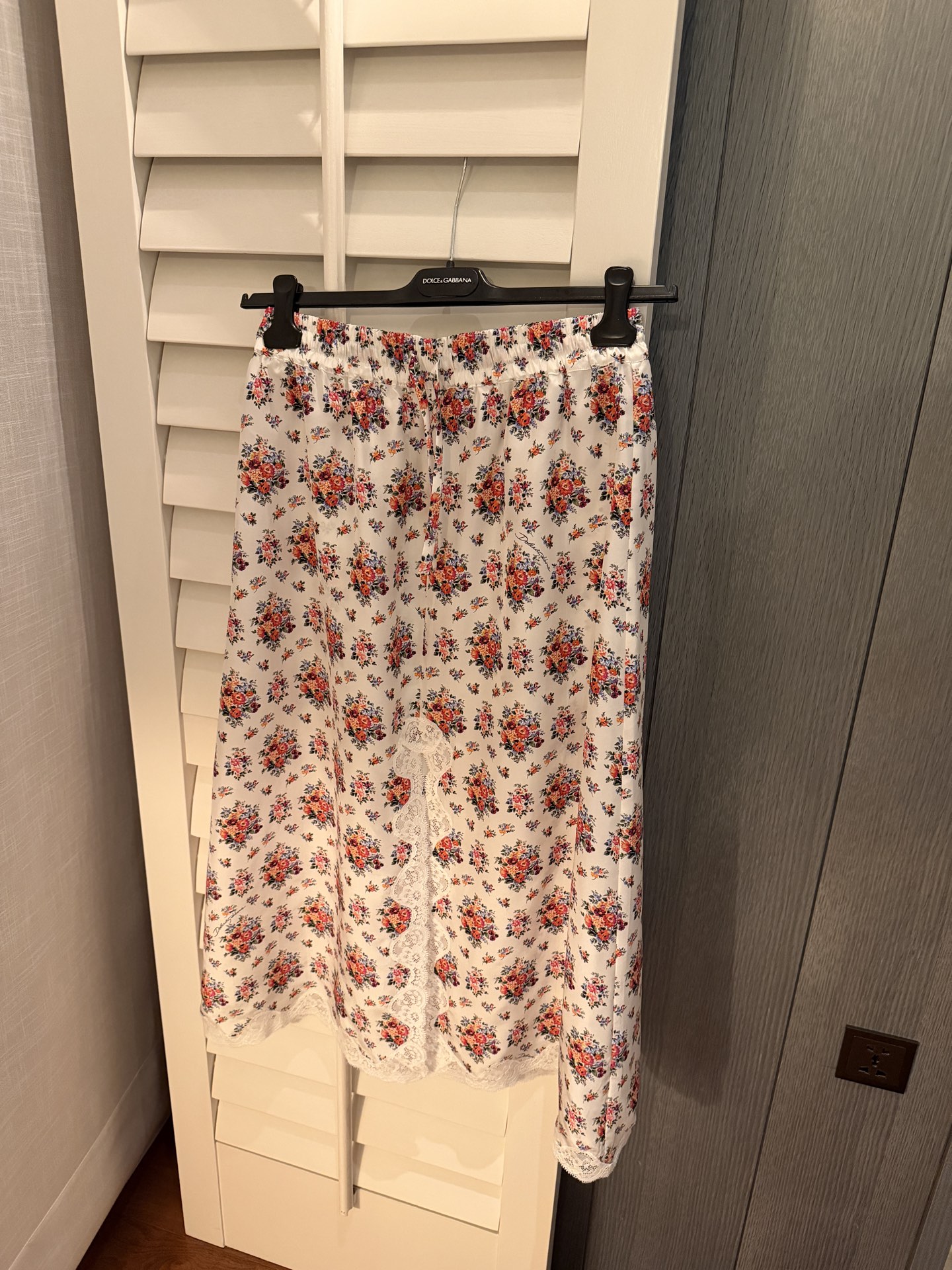 26春夏新款❤️真丝碎花拼接蕾丝半裙！现货36-38-40-42