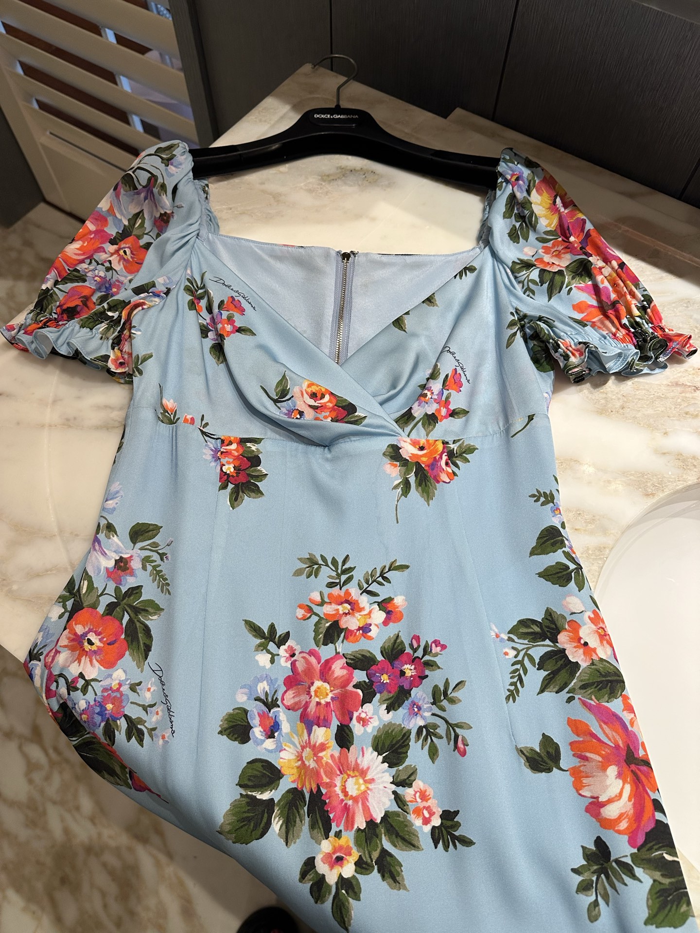 26春夏新款❤️性感收腰设计连衣裙！现货36-38-40-42