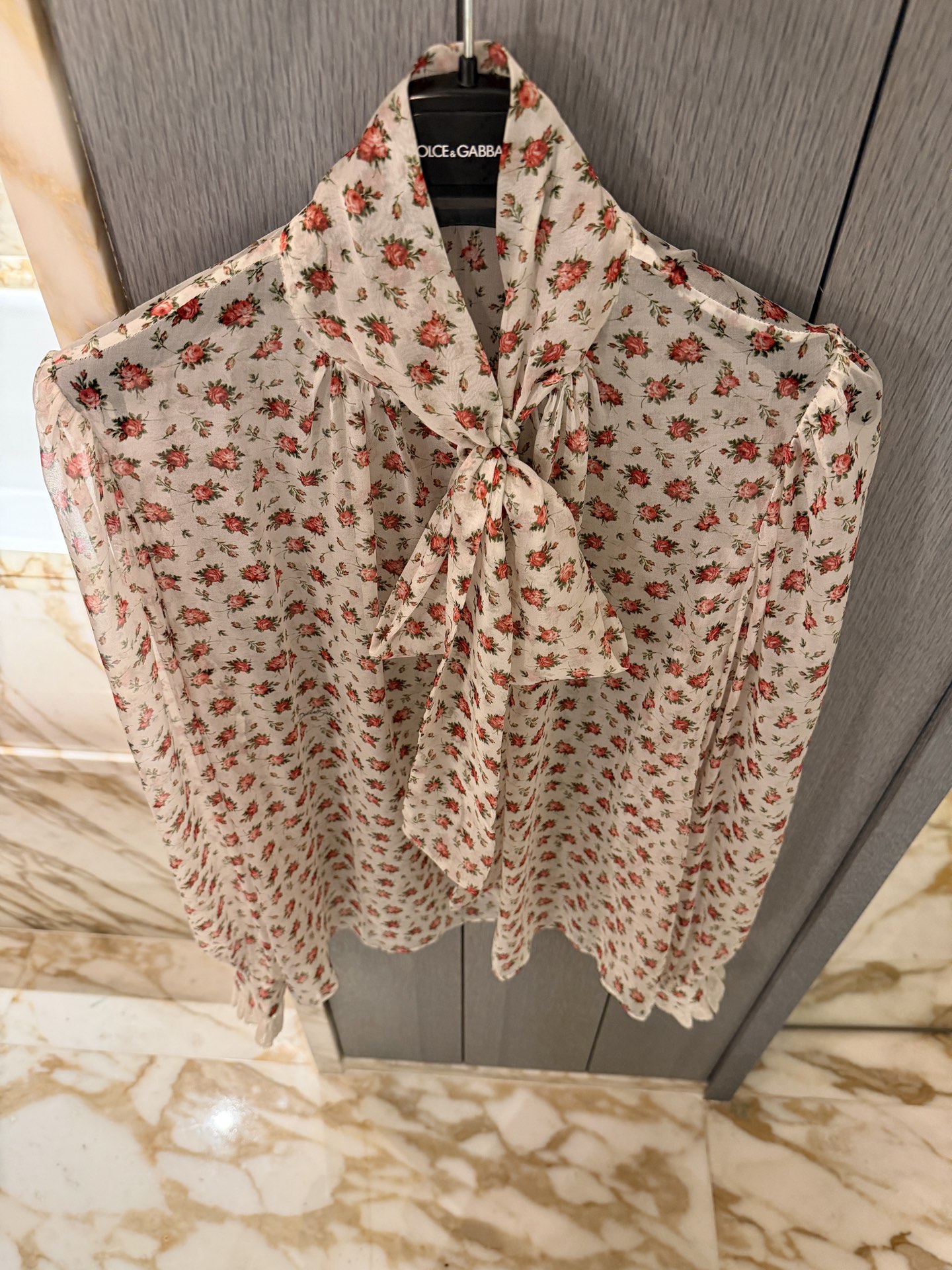 26春夏新款❤️真丝碎花衬衣现货36-38-40-42