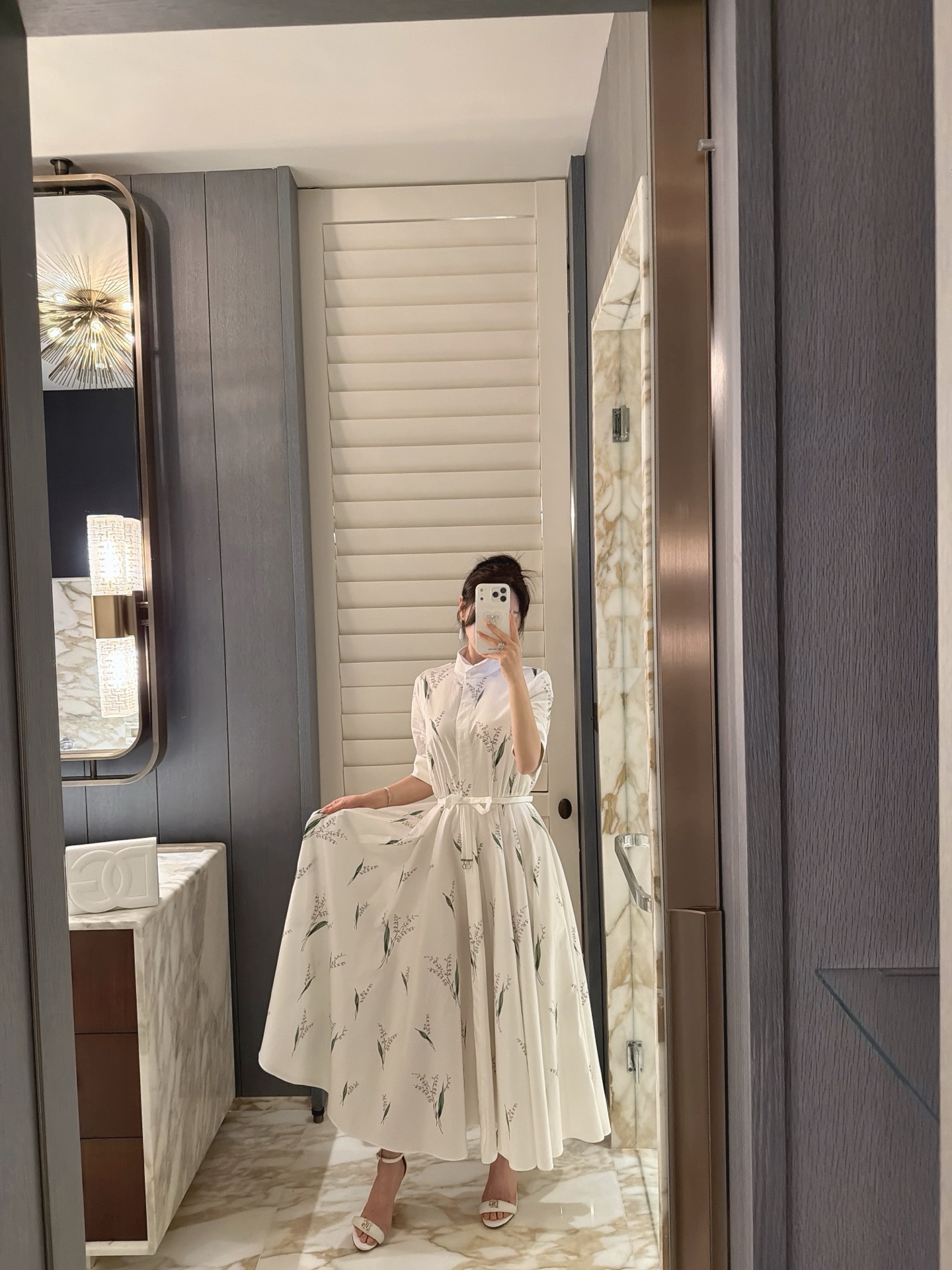 26春夏新款❤️丝绵印花大摆连衣裙！现货36-38-40-42