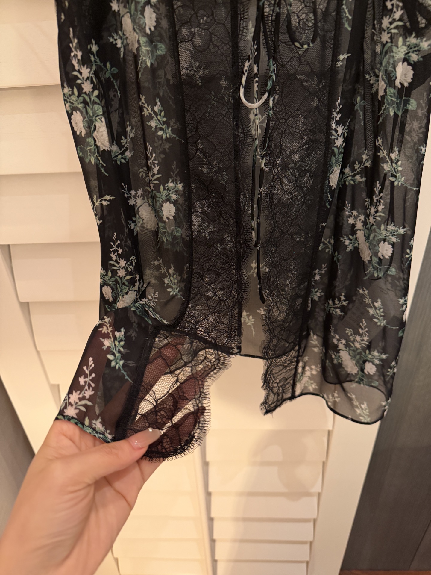 26春夏新款❤️真丝碎花吊带上衣！排单出货36-38-40-42