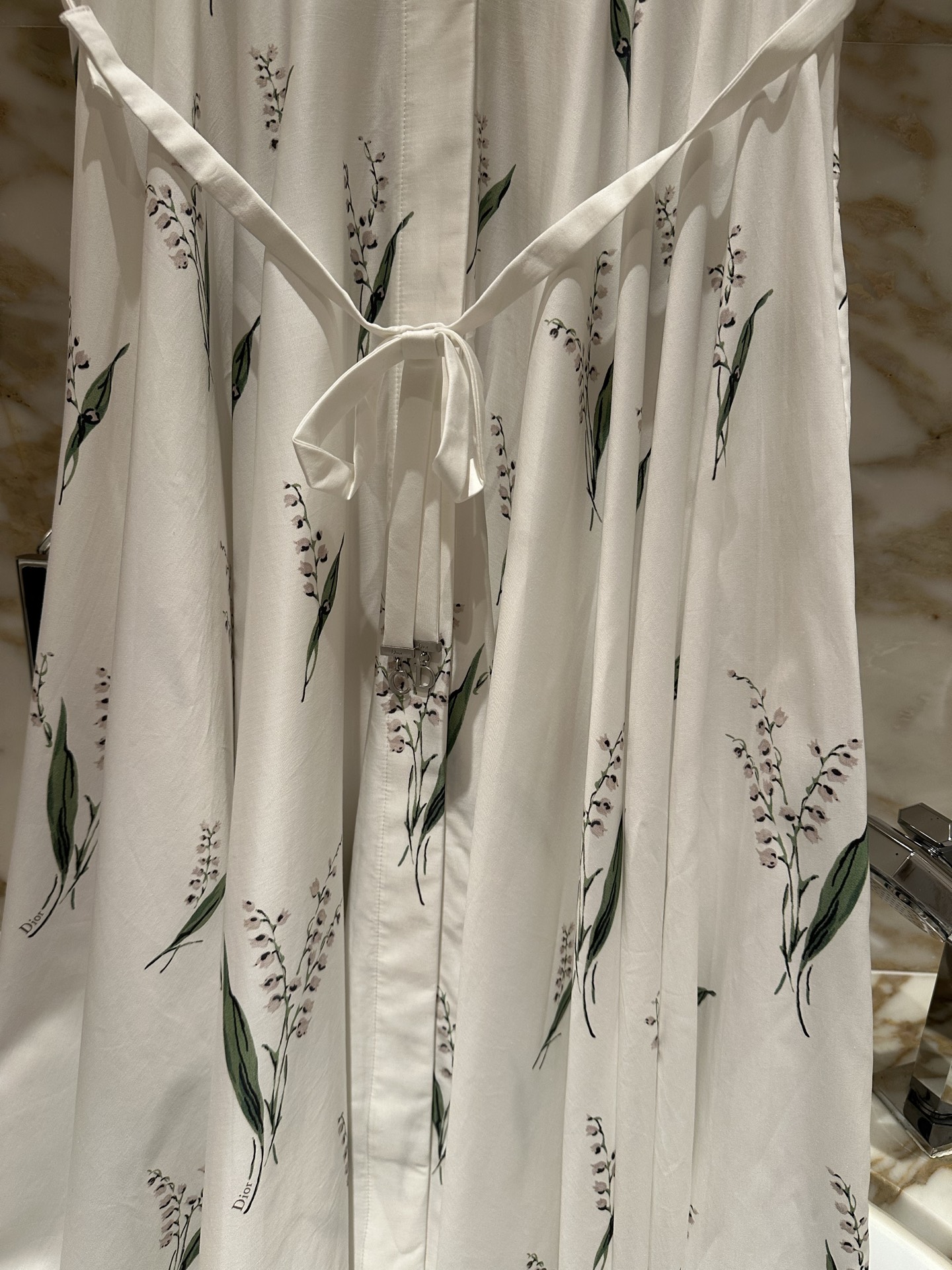 26春夏新款❤️丝绵印花大摆连衣裙！现货36-38-40-42