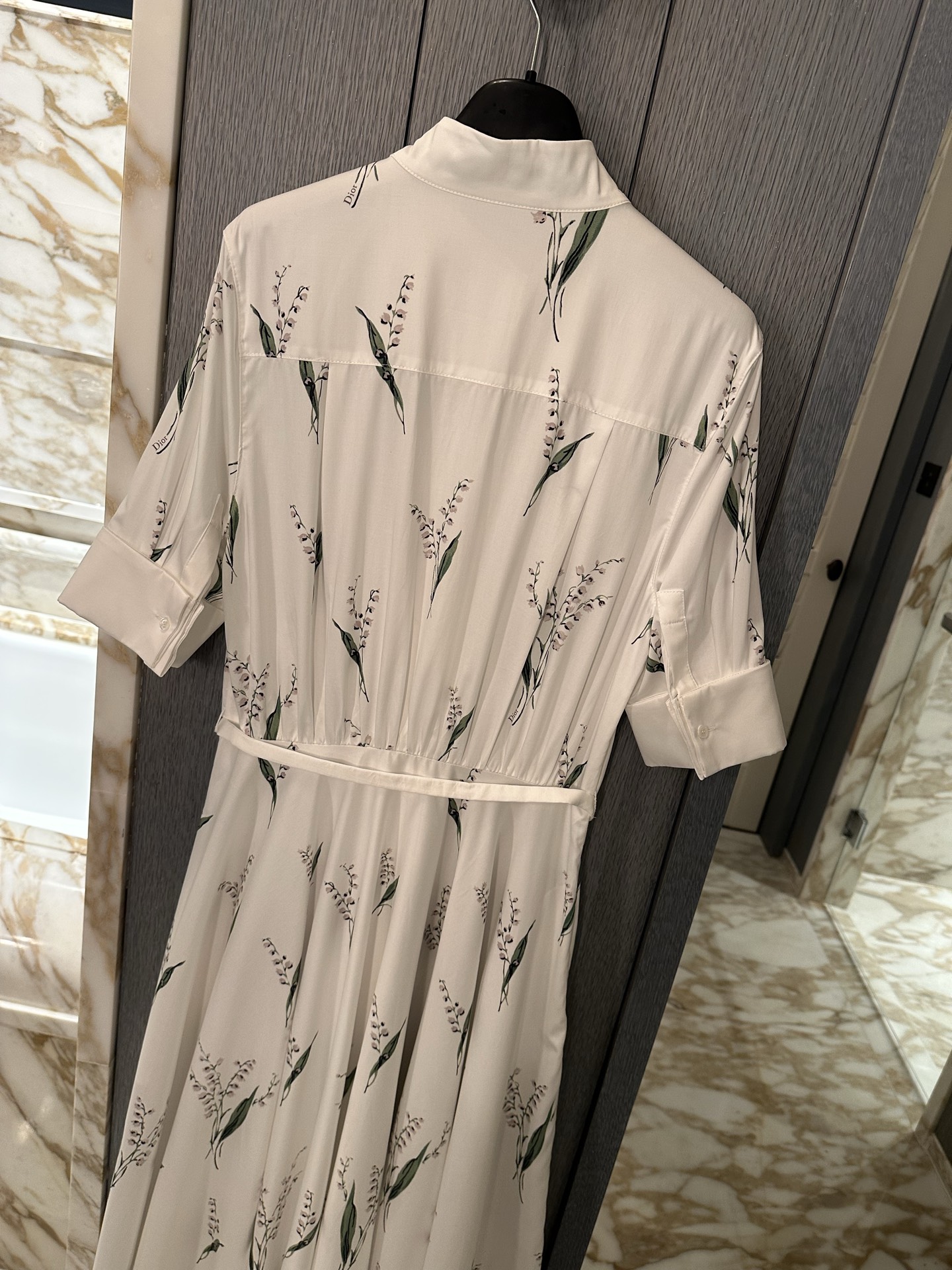 26春夏新款❤️丝绵印花大摆连衣裙！现货36-38-40-42