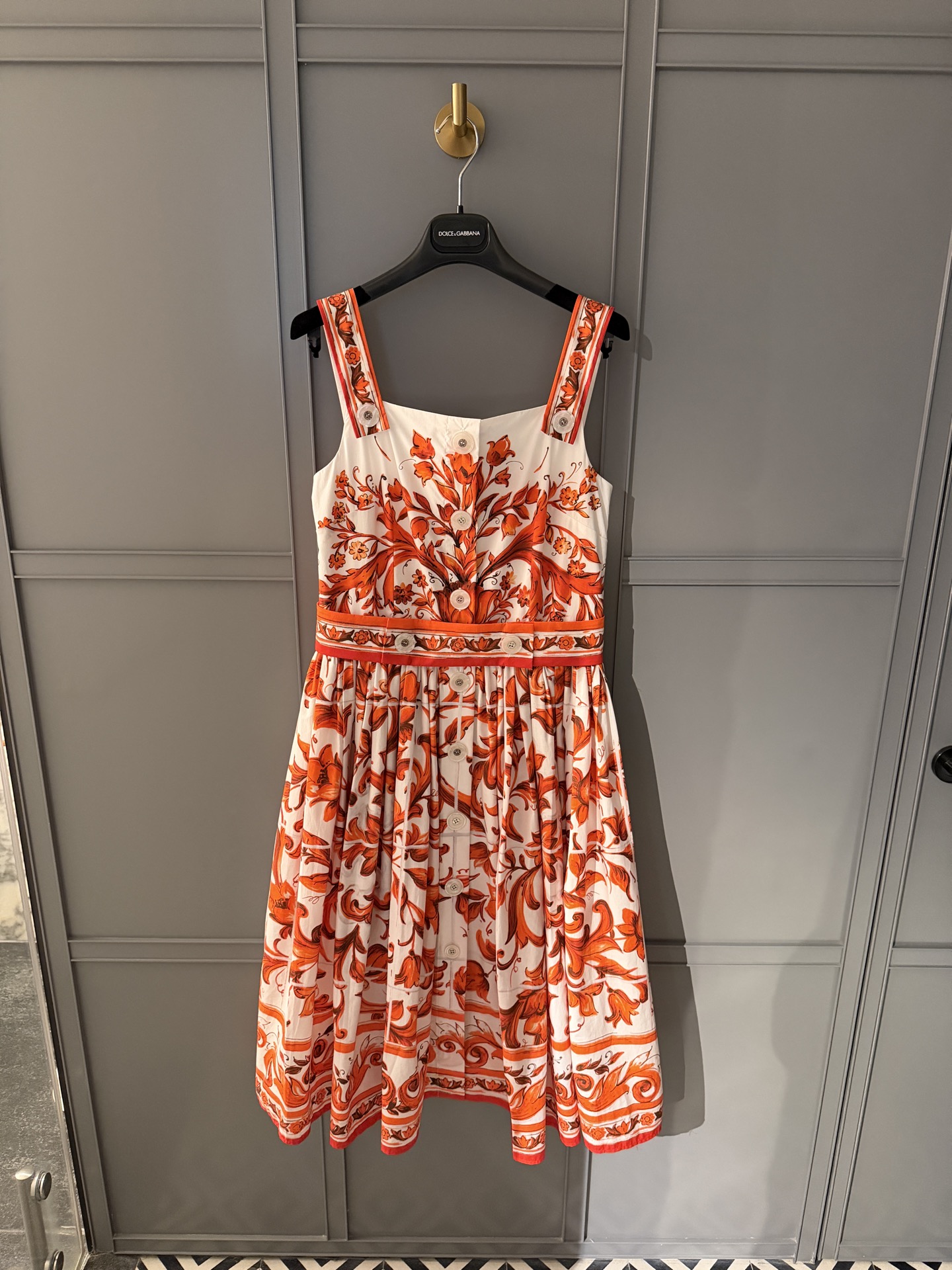 NO:878253,26 spring and summer new red ceramic glaze series model No. 11 shipped cotton printing white 36-38-40-42,,1986090926春夏新款红色陶釉系列款11号出货棉料印花显白36-38-40-42,,,Women's clothing