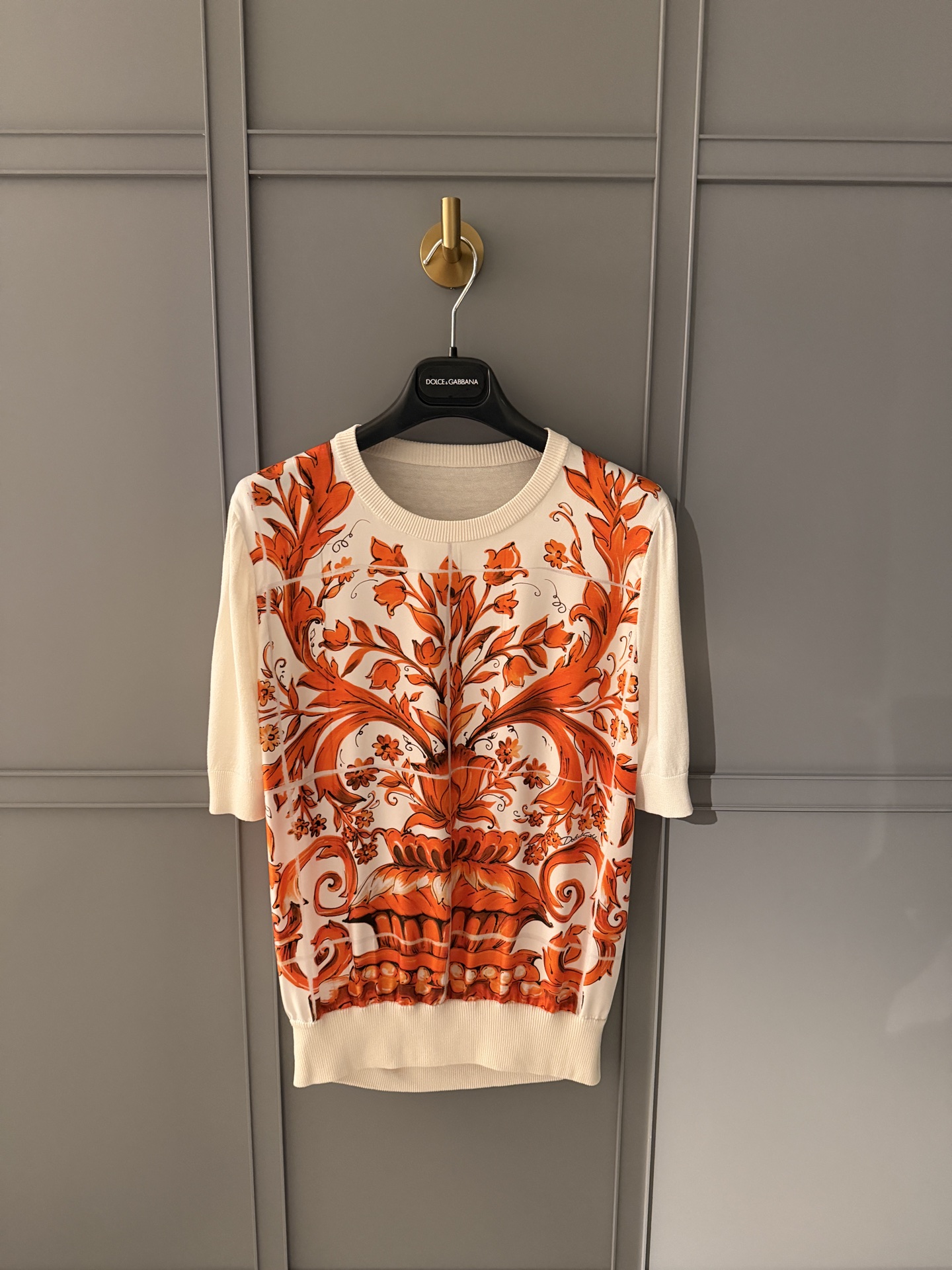 NO:883623,26 spring and summer new style silk spliced ​​silk yarn woolen spliced ​​top!  Positioning printing order for shipment on the 16th, 36-38-40-42, real silk,1986090926春夏新款真丝拼丝纱线毛织拼接上衣！定位印花排单16号出货36-38-40-42,,real silk,,Women's clothing