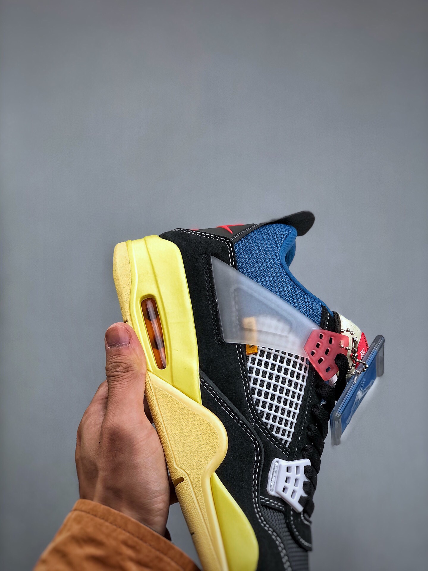 GX Union LA x Air Jordan AJ4 Retro オノワール 特徴
