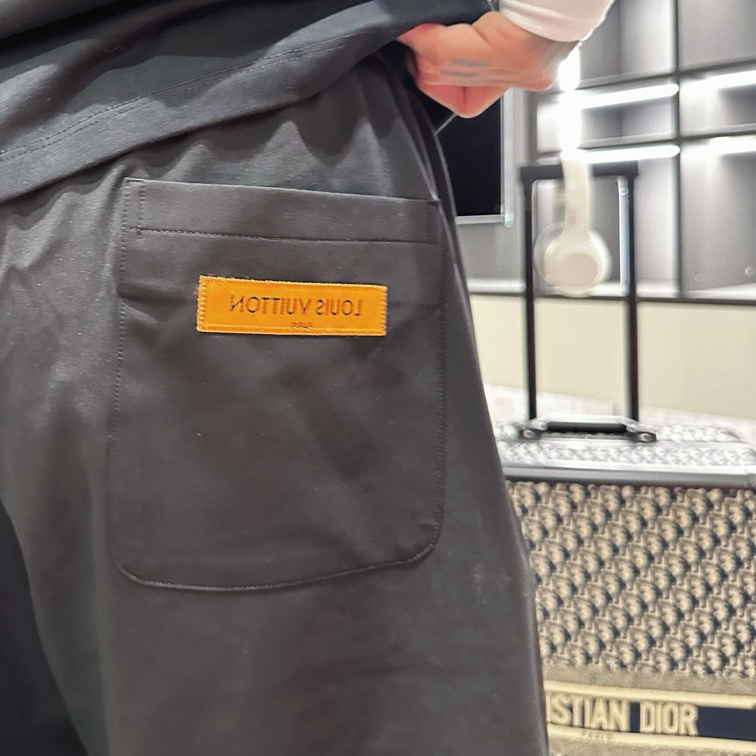 LV men LV 2026 New ， ， ， ， logo ， ！ ！ ：M-XXXL — photo 9