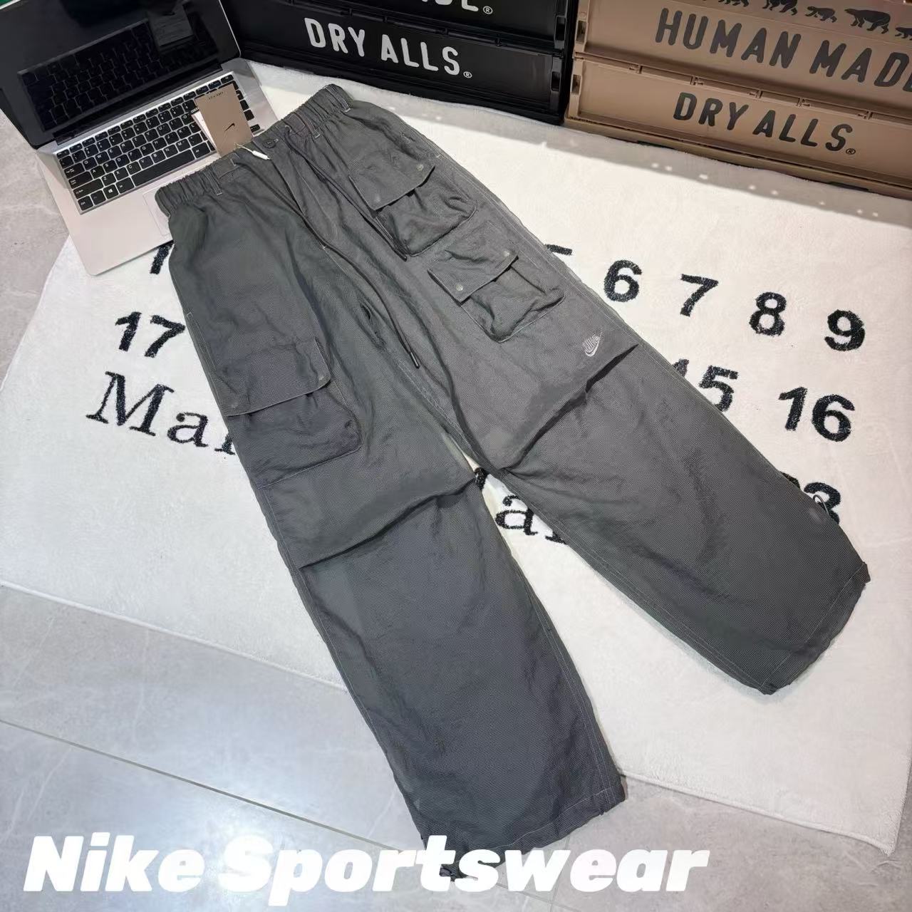Nike Sportswear Tech Pack Cargo Pants - Iron Grey, Multi-Pocket Design