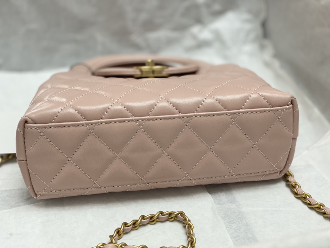AS4416 Chanel 23K kelly 凯莉 23k秋冬走秀爆款来袭 不仅衣服 包包也很多设计非常赞的款式,但是,我要说的是包包 5