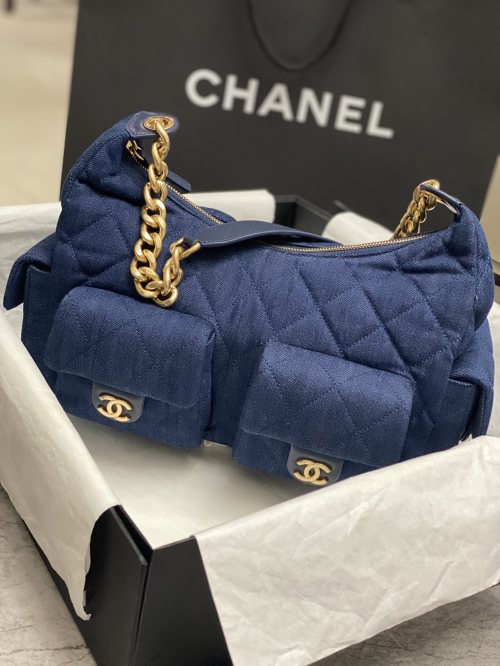 Chanel 25C Early Spring Denim Hobo Bag with Double Pocket Design AS5302 1 Chanel 25C Early Spring Denim Hobo Bag with Double Pocket Design AS5302