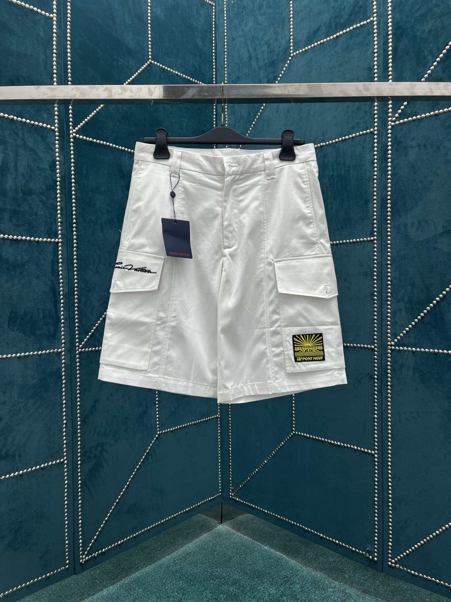 Louis Vuitton LV Pont Vêtements Shorts Broderie de fleurs Collection printemps – été Peu importe