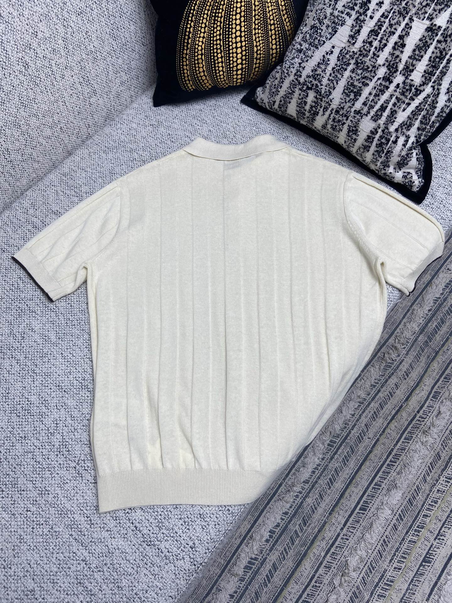 브루넬로쿠치넬리 25SS 남성 반팔 131754 Brunello Cucinelli T Shirt 썸네일 이미지