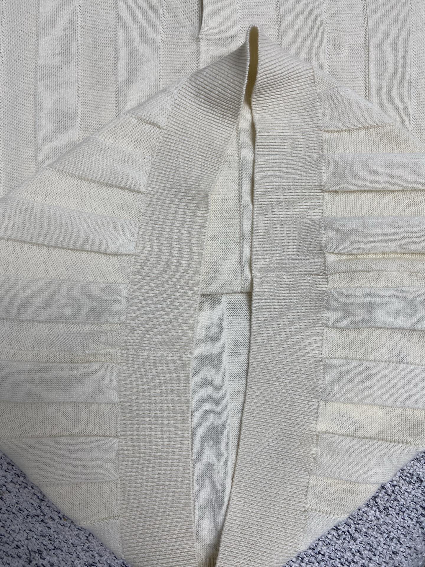 브루넬로쿠치넬리 25SS 남성 반팔 131754 Brunello Cucinelli T Shirt 썸네일 이미지