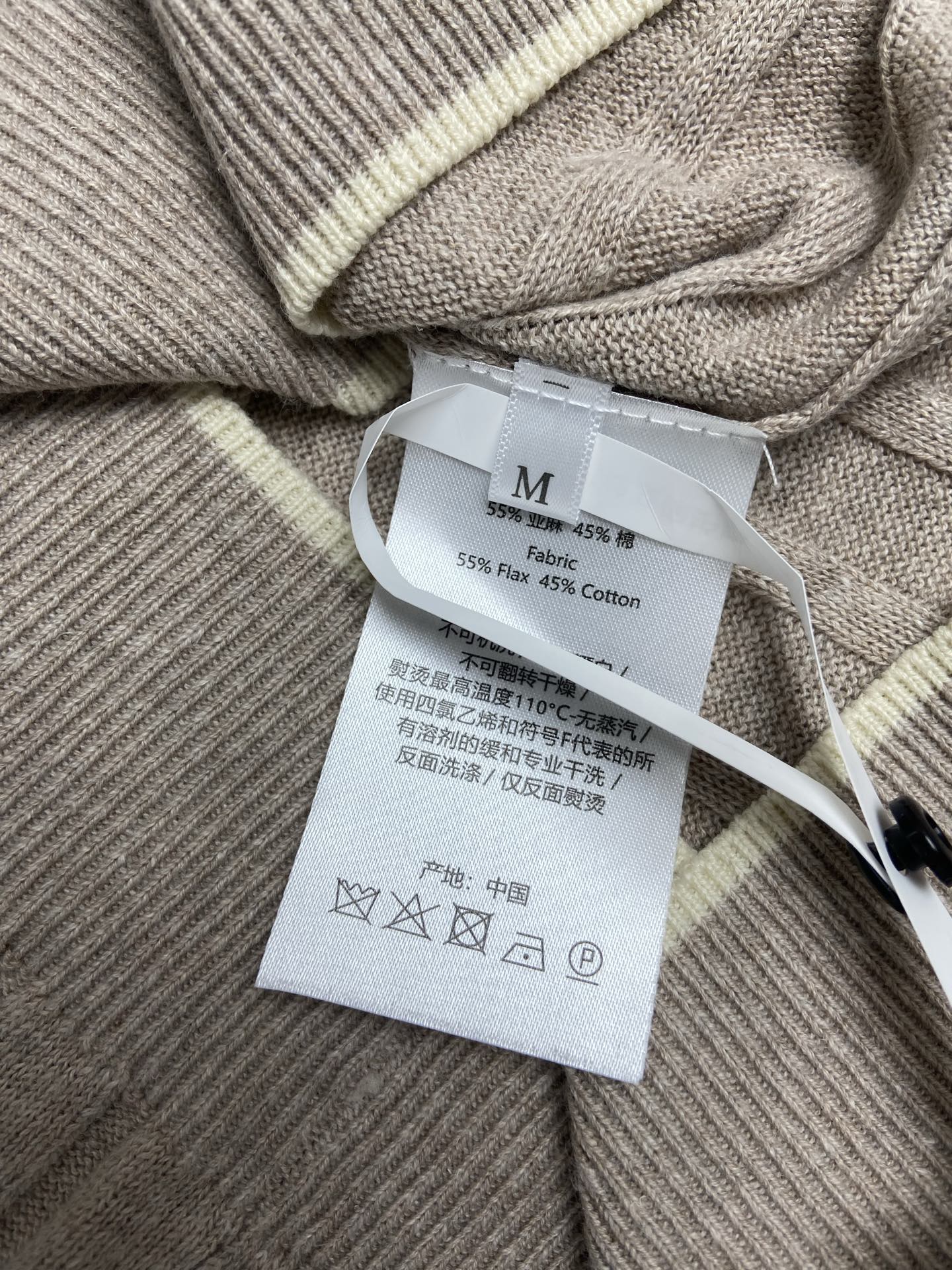 브루넬로쿠치넬리 25SS 남성 반팔 131756 Brunello Cucinelli T Shirt 썸네일 이미지