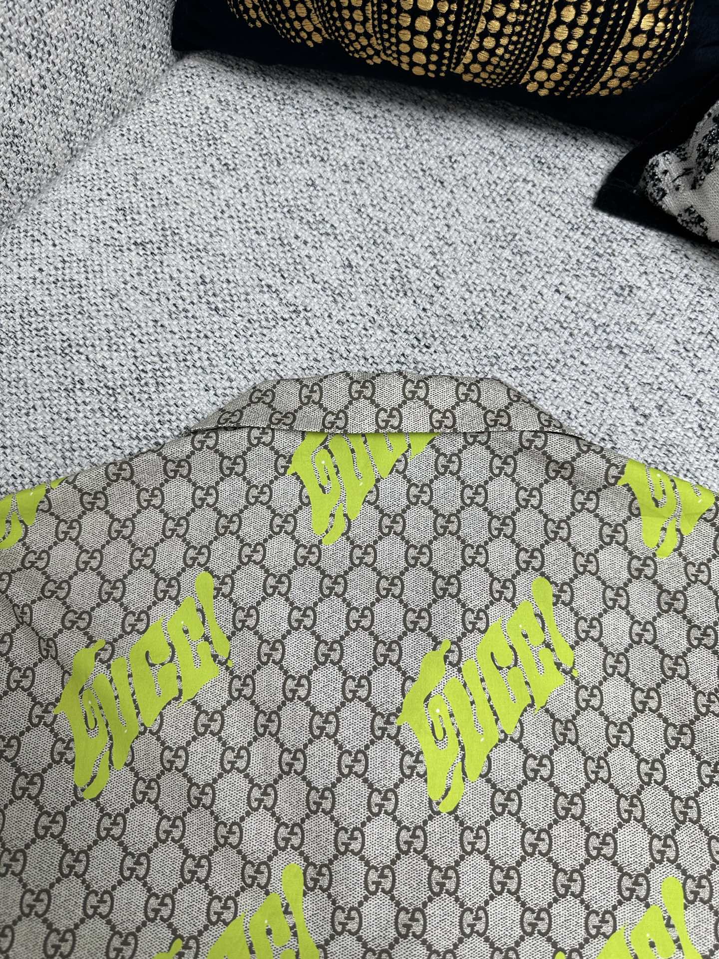 구찌 남성 반팔 131749 Gucci T Shirt 썸네일 이미지