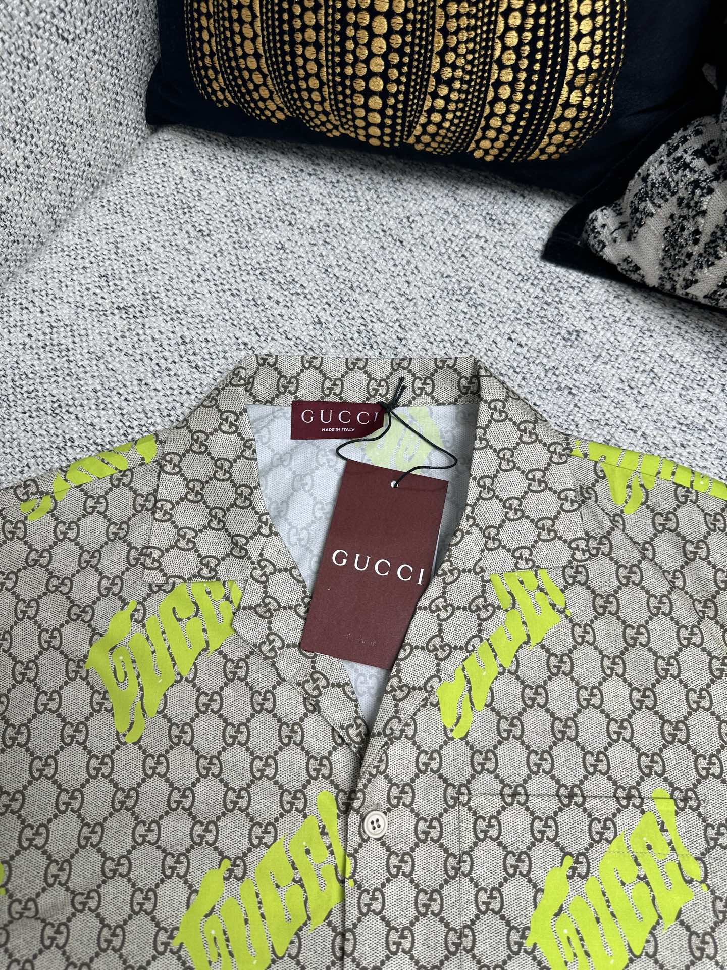 구찌 남성 반팔 131749 Gucci T Shirt 썸네일 이미지