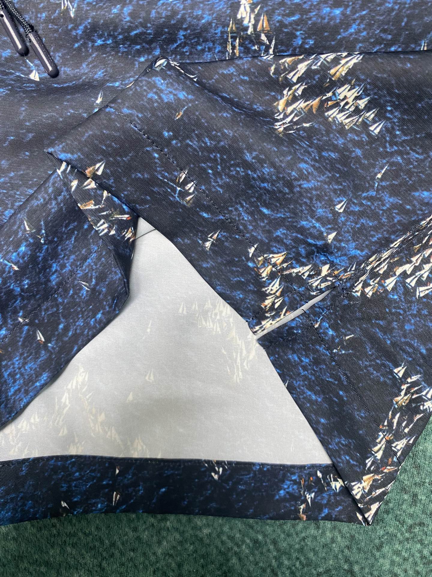 Louis Vuitton 25SS Monogram Regatta Beach Shorts - Summer Style 7 i1747209874344 8956 0 5