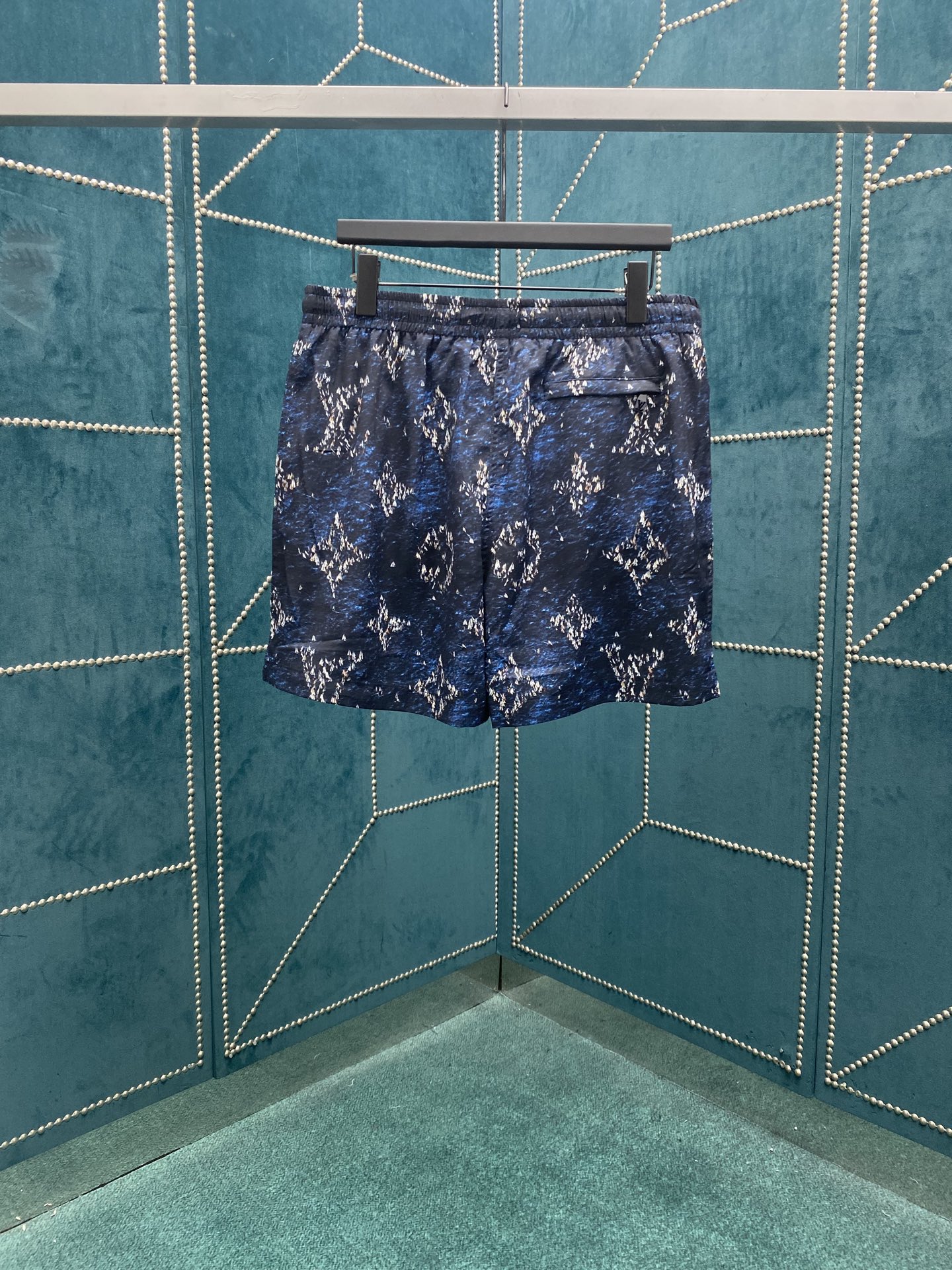 Louis Vuitton 25SS Monogram Regatta Beach Shorts - Summer Style 3 i1747209881810 5539 0 1