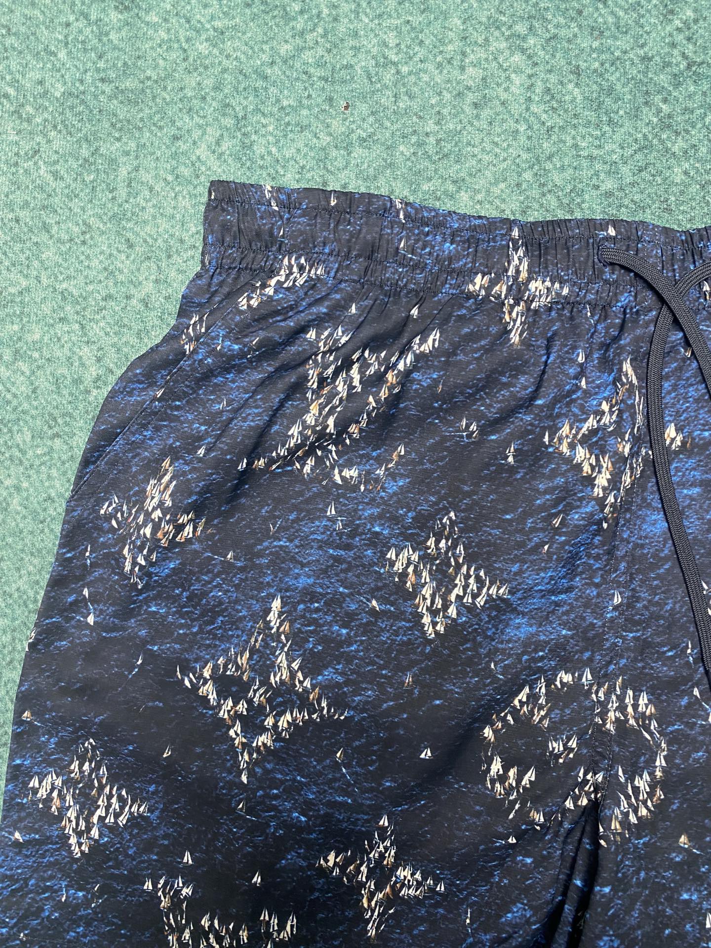 Louis Vuitton 25SS Monogram Regatta Beach Shorts - Summer Style 5 i1747209881822 413 0 3