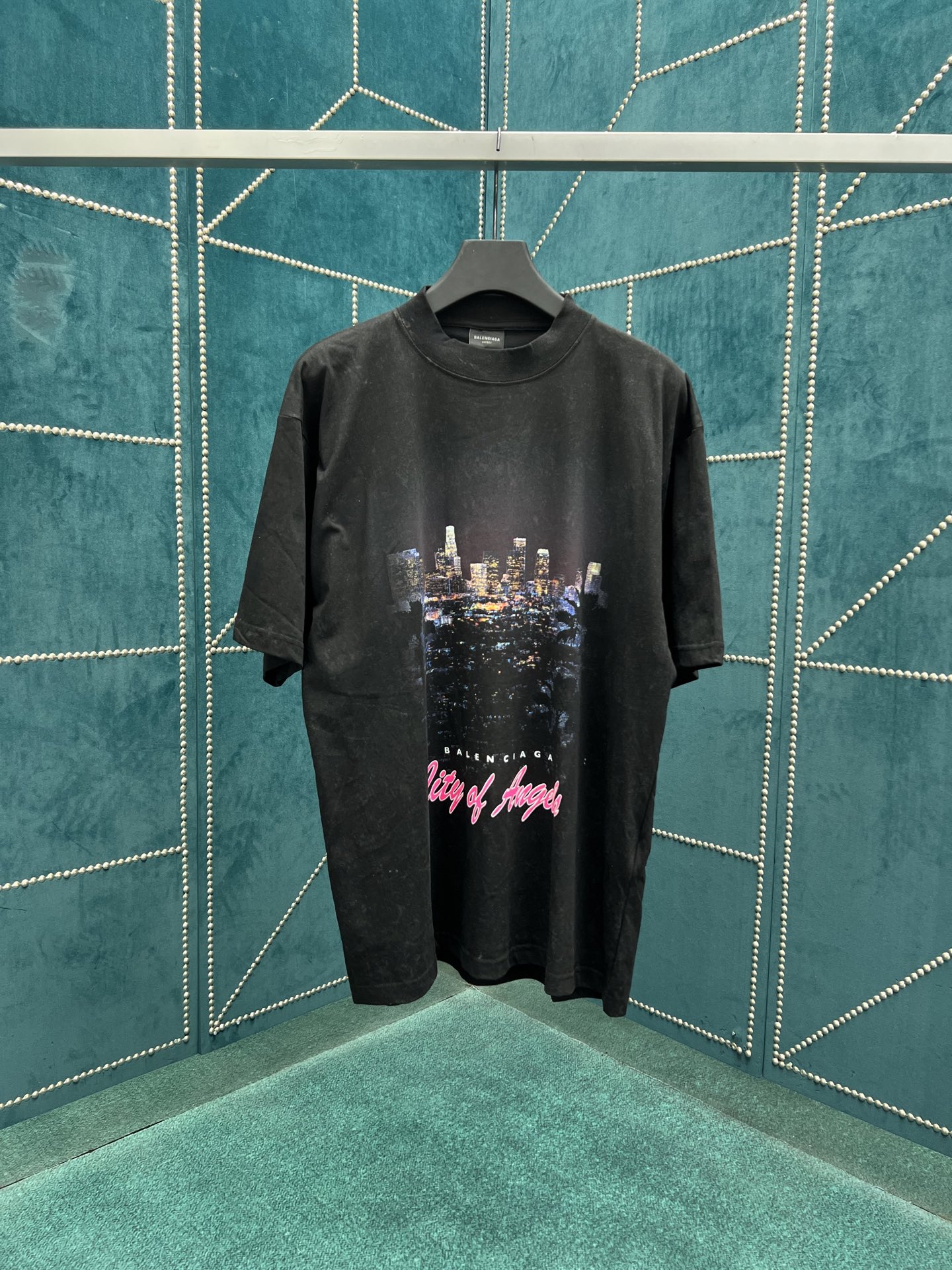 NO:413056,Balenciaga 25ss Spring and Summer New City of Angels Los Angeles Night View Short T-shirt for men and women Same Model Number XS.S.M.L, Balenciaga, Tees, t-shirt, alexander wang19860909巴黎世家25ss春夏新款天使之城洛杉矶夜景短T恤 男女同款 码数XS.S.M.L,,balenciaga,tees，t-shirt,alexander wang,Men's clothing