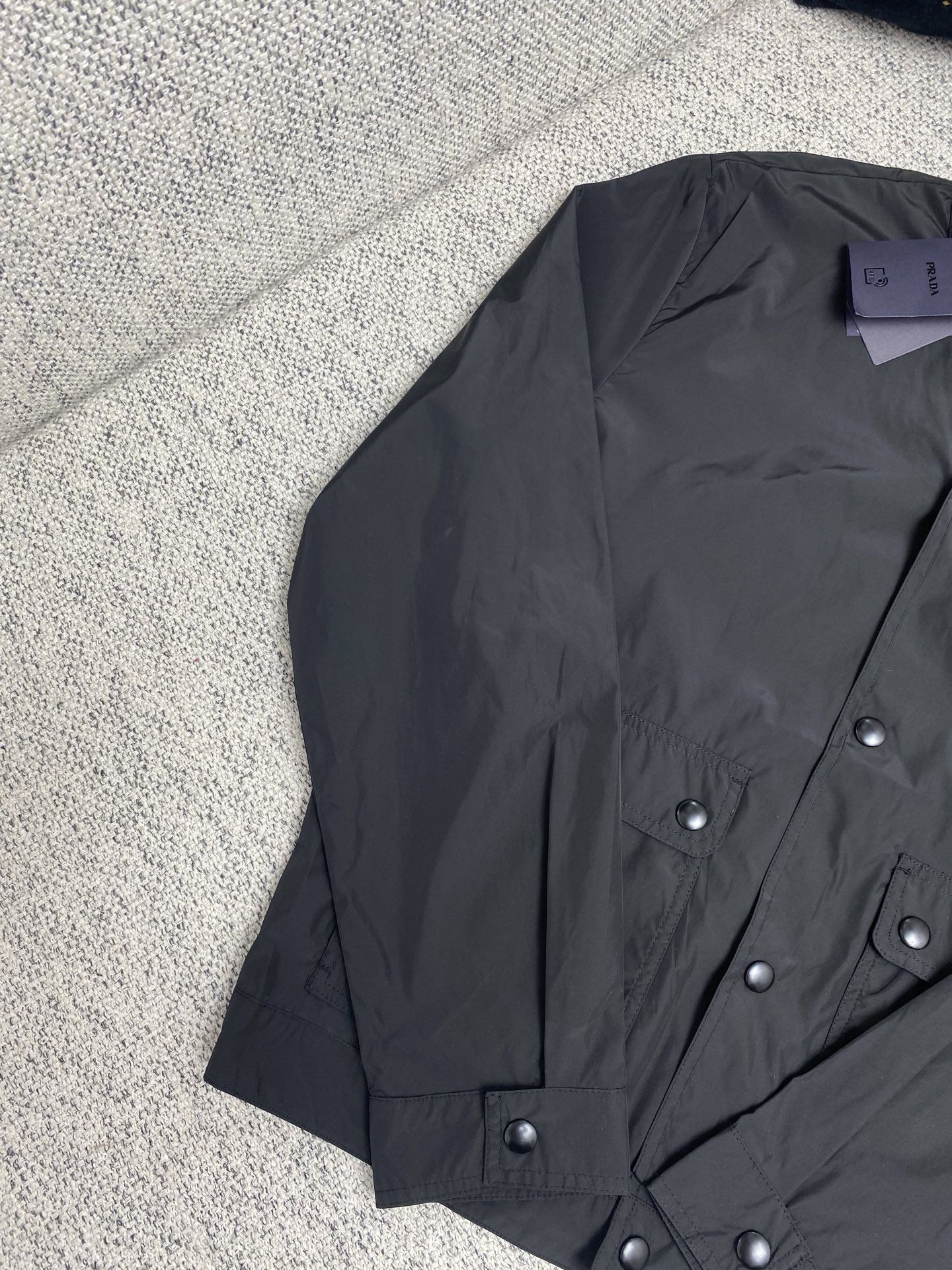 Prada Re-Nylon Jacket - Lightweight Windbreaker, Black, Button-Down Closure 4 i1749632177797 8621 0 2