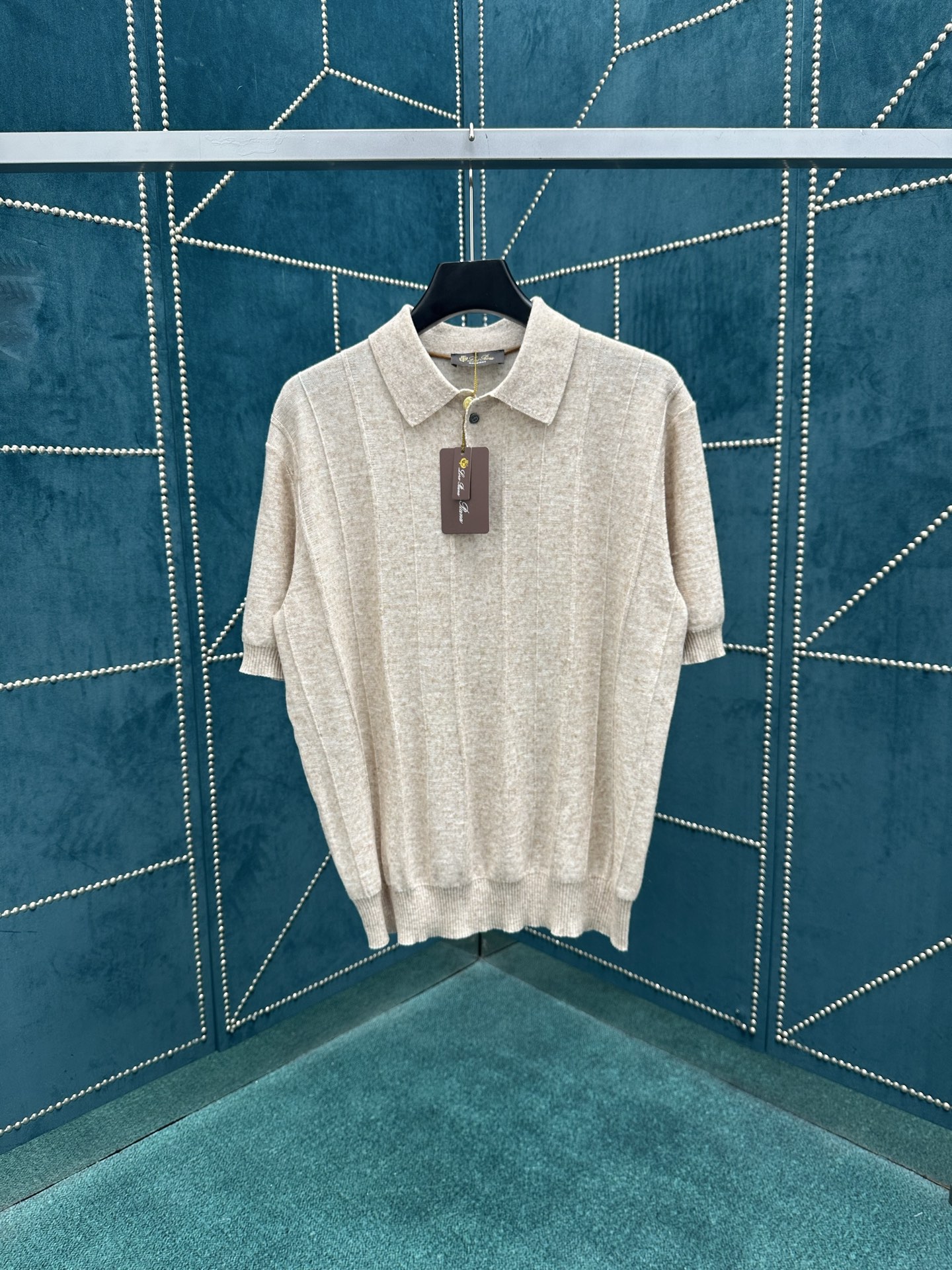 NO:426579,LP 25ss new linen mulberry silk blend ribbed short-sleeved polo shirt high version!  S.M.L., loro piana, T-shirt, alexander wang19860909LP 25ss新款亚麻桑蚕丝混纺罗纹短袖polo衫 高版本！ 码数S.M.L.,,loro piana,T-shirt,alexander wang,Men's clothing