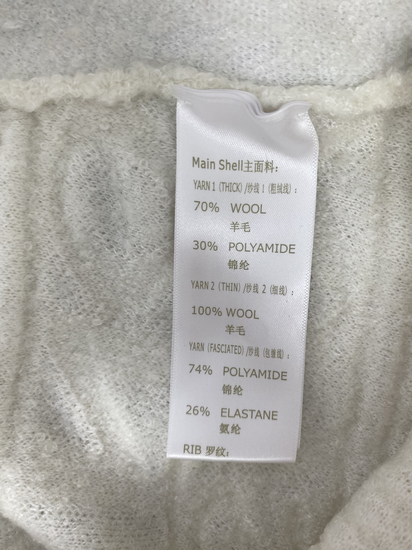  驴家         25ss新款纯色抽绳松紧腰休闲短裤 ，女款，高版本！
码数：S.M.L.
