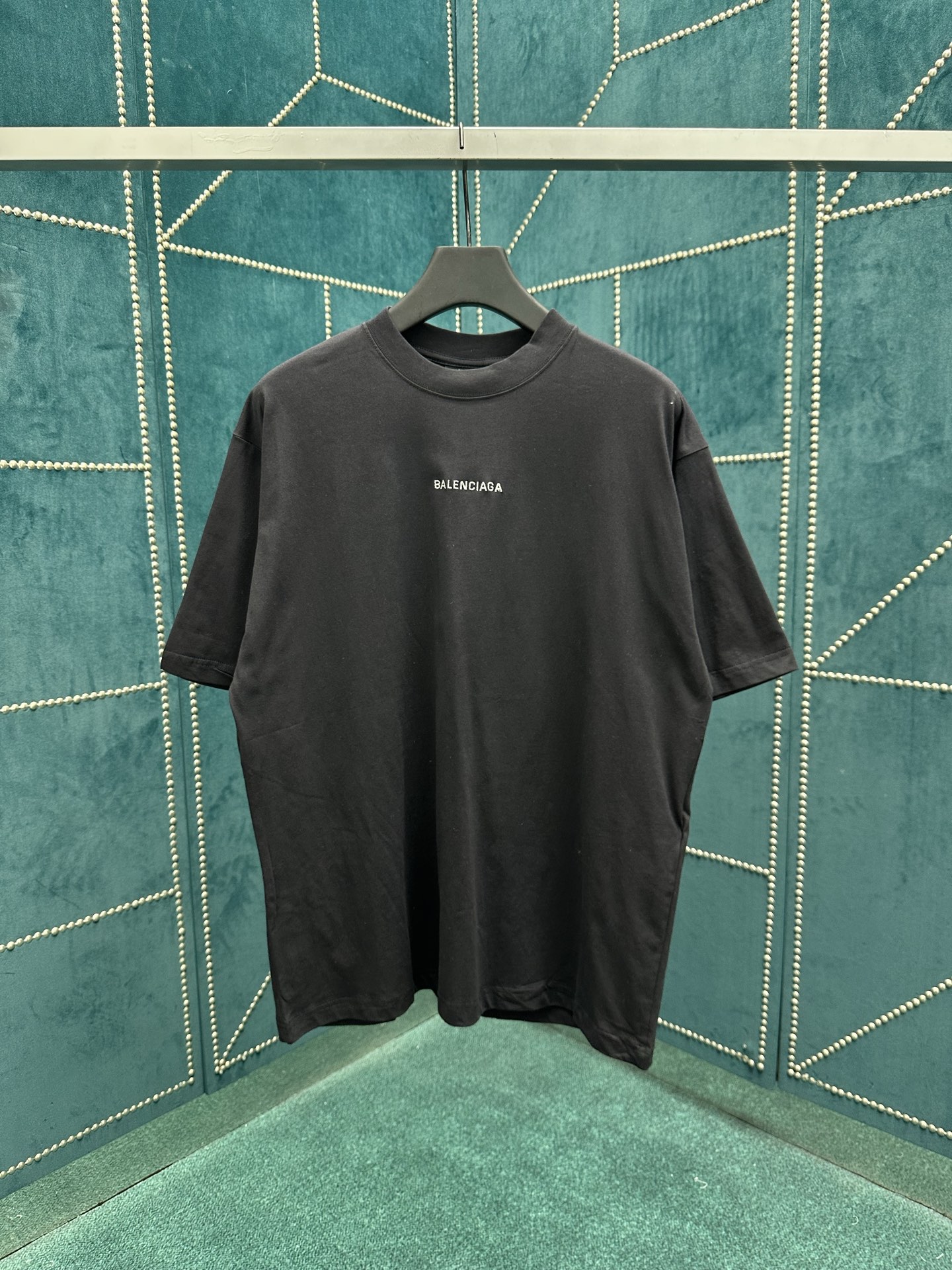 NO:457731,Paris 25ss new Balenciaga Back Reflective black jersey medium-size t-shirt!  Code number XS.S.M.L., balenciaga,tees, t-shirt,alexander wang19860909巴黎25ss新款Balenciaga Back Reflective黑色平纹针织中号版型T恤！ 码数XS.S.M.L.,,balenciaga,tees，t-shirt,alexander wang,Men's clothing