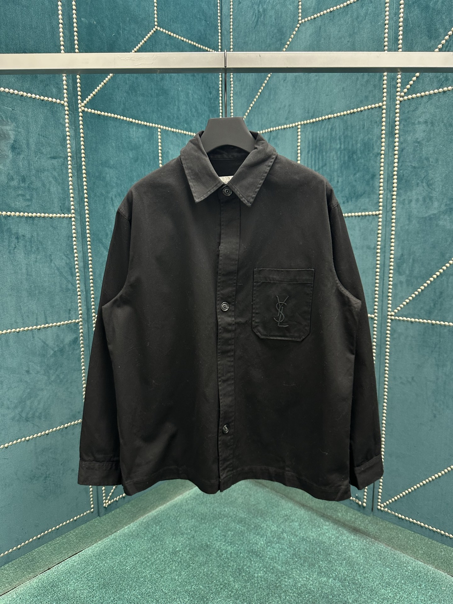 NO:482579,Saint Laurent 25ss new cotton linen gadane jacket shirt, solid color lapel single-breasted shirt, high version S.M.L.XL., saint laurent, jackets & coats,shirts,alexander wang19860909圣罗兰25ss新款棉麻华达呢外套式衬衫,纯色翻领单排扣衬衫,高版本 码数S.M.L.XL.,,saint laurent,jackets & coats,shirts,alexander wang,Men's clothing