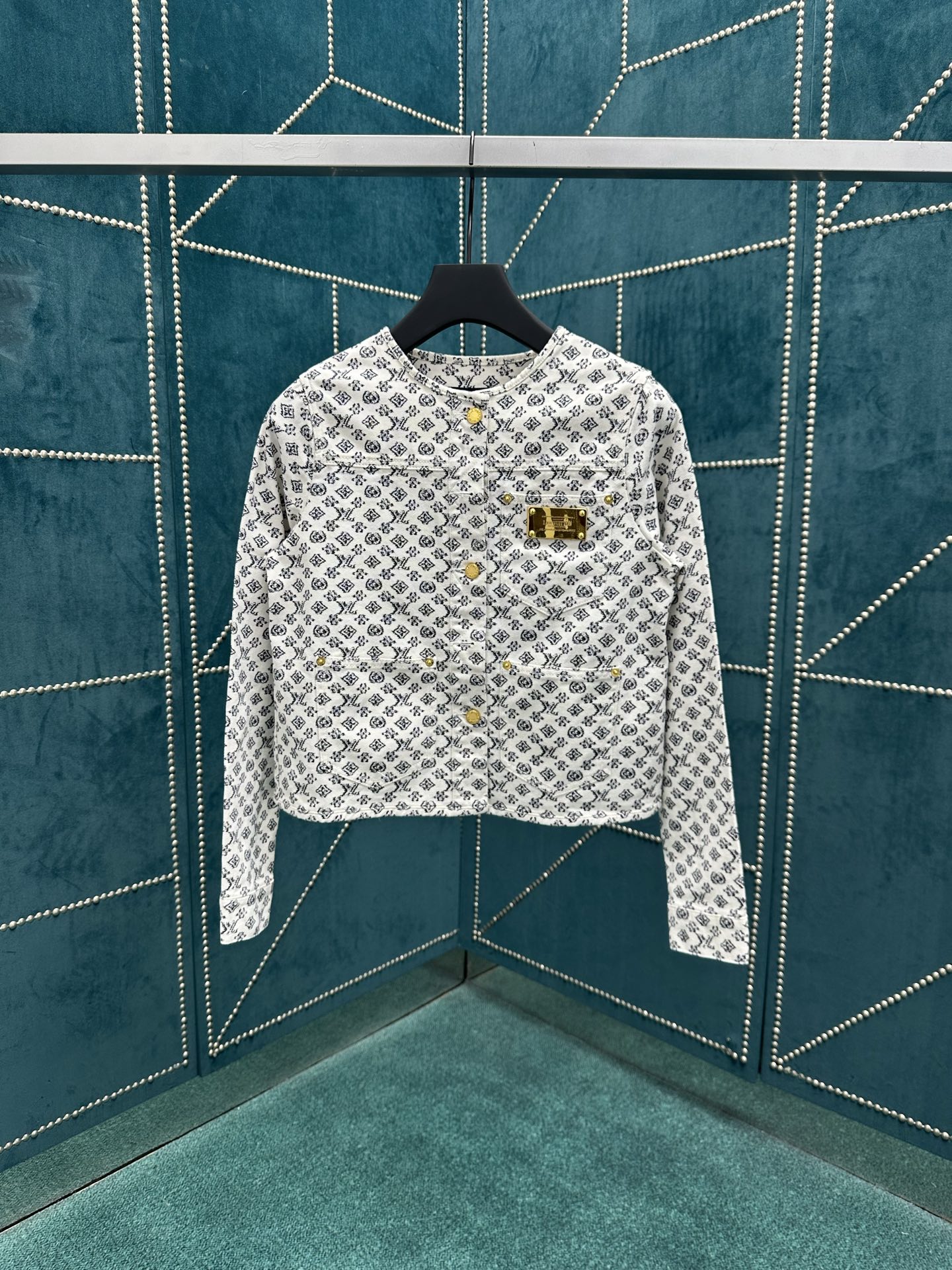 NO:491058,Donkey 25ss new denim denim round neck jacket, high version, women's model S.M.L.,,louis vuitton,louis vuitton,jackets & coats,alexander wang19860909驴家25ss新款丹宁牛仔圆领外套,高版本,女款 码数S.M.L.,,louis vuitton,louis vuitton,jackets & coats,alexander wang,Men's clothing