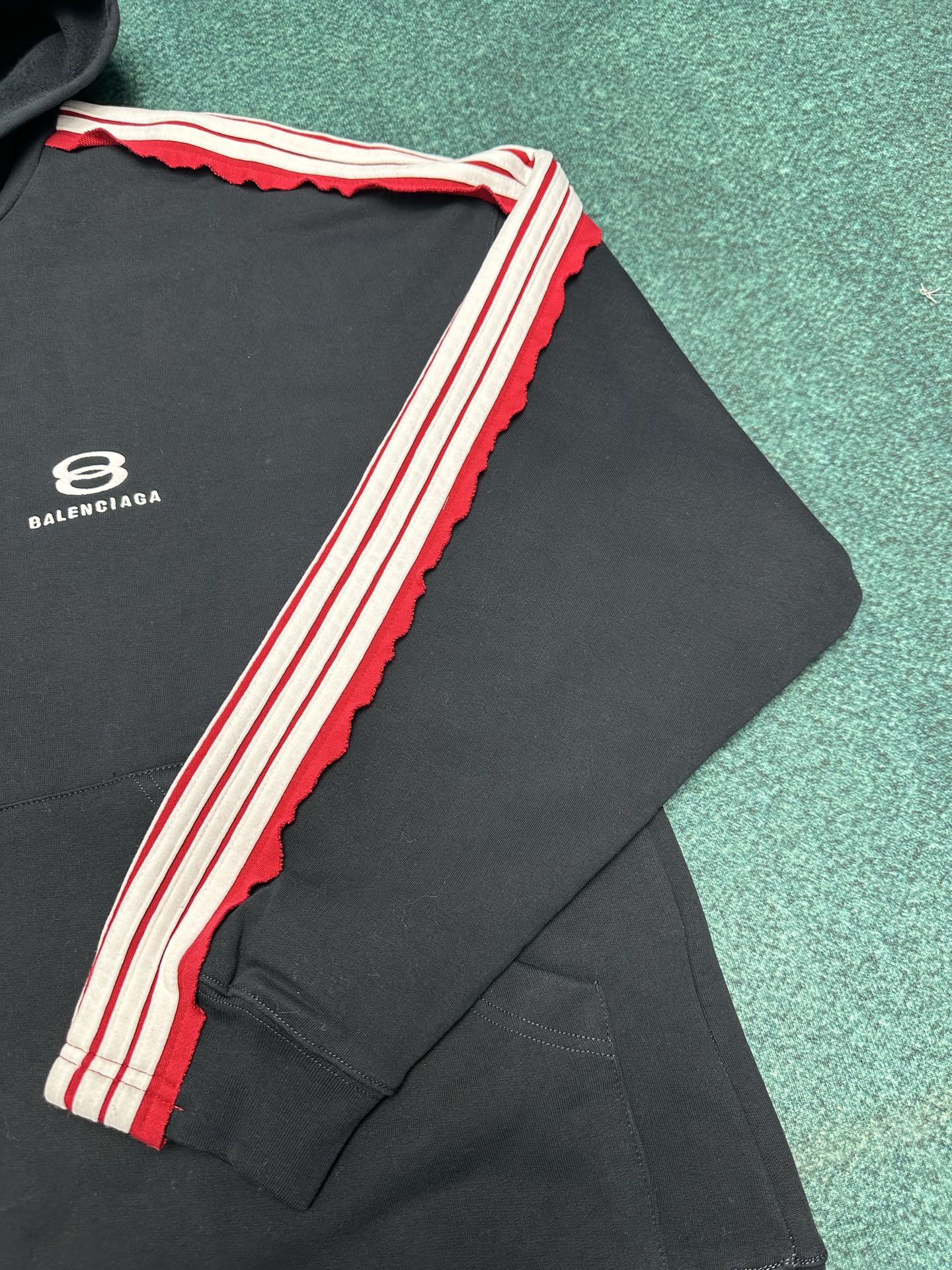 巴黎 25ss新款Unity SPorts Icon Hoodie 落肩袖连帽卫衣 宽松版型 男款 黑色