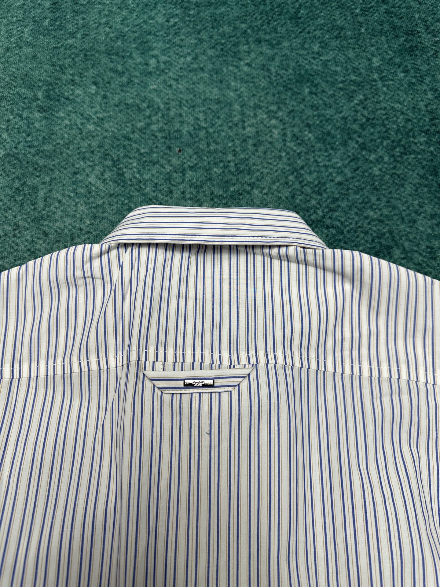 驴家 25ss新款字母条纹印花别针单排扣长袖衬衫 男款 高版本码数：S.M.L.XL.