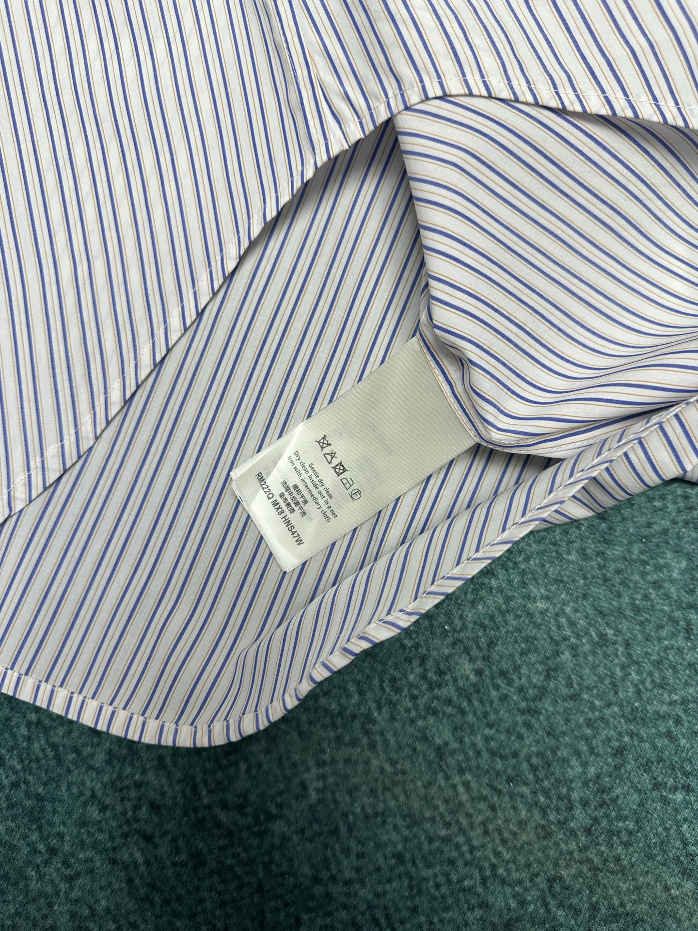 驴家 25ss新款字母条纹印花别针单排扣长袖衬衫 男款 高版本码数：S.M.L.XL.