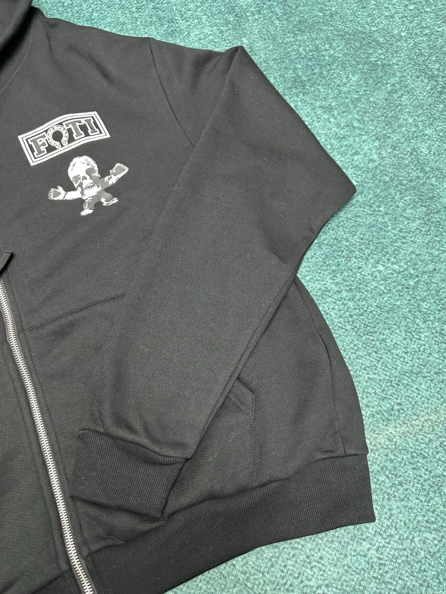 克罗心 25ss新款九宫格Foti拉链外套，彩色印花 内里加绒，男女同款 高版本码数：S.M.L.XL.