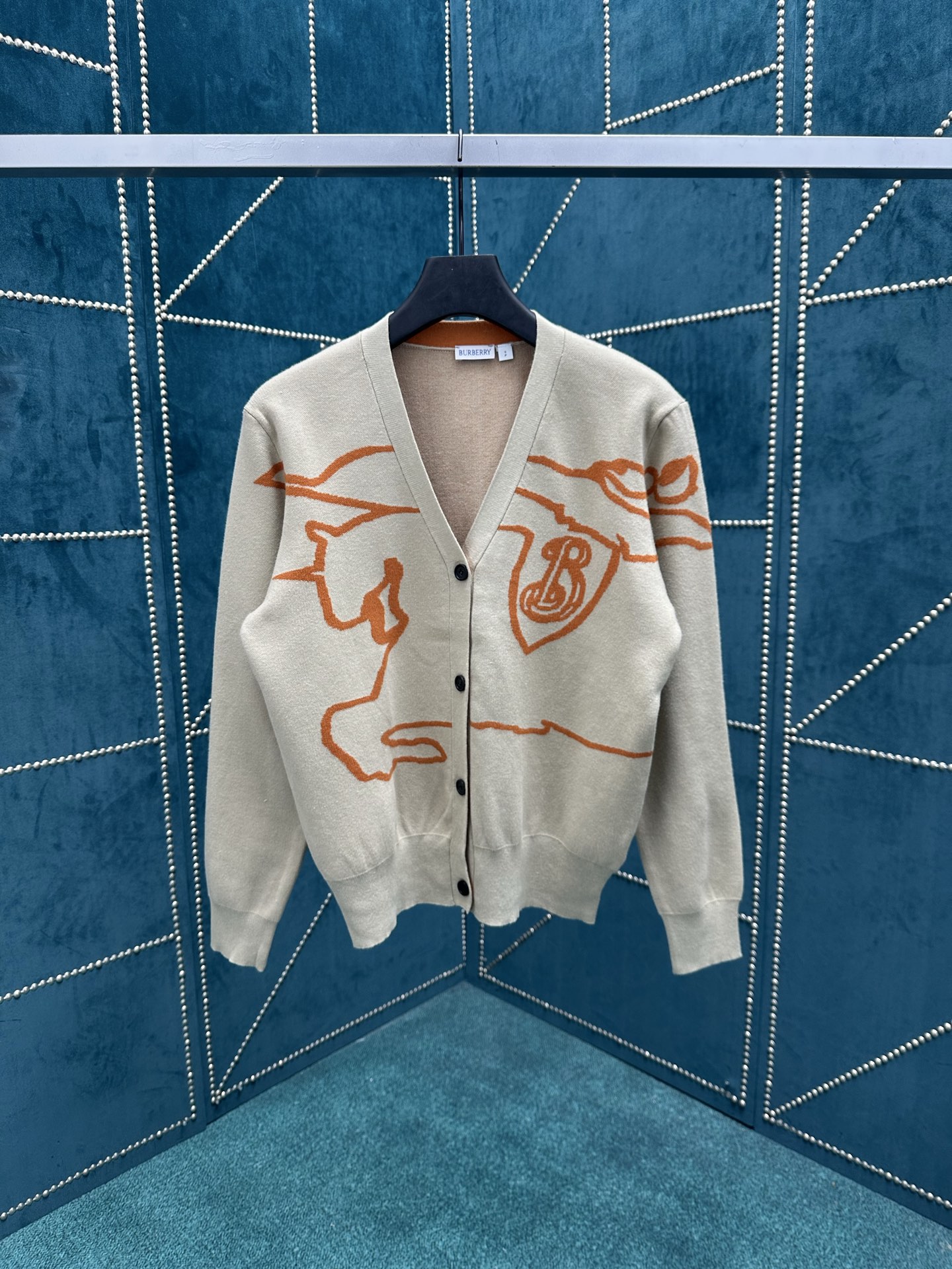 巴宝莉 25ss新款马术骑士徽标单排扣V领休闲长袖针织衫 男女同款 高版本码数：S.M.L.XL.