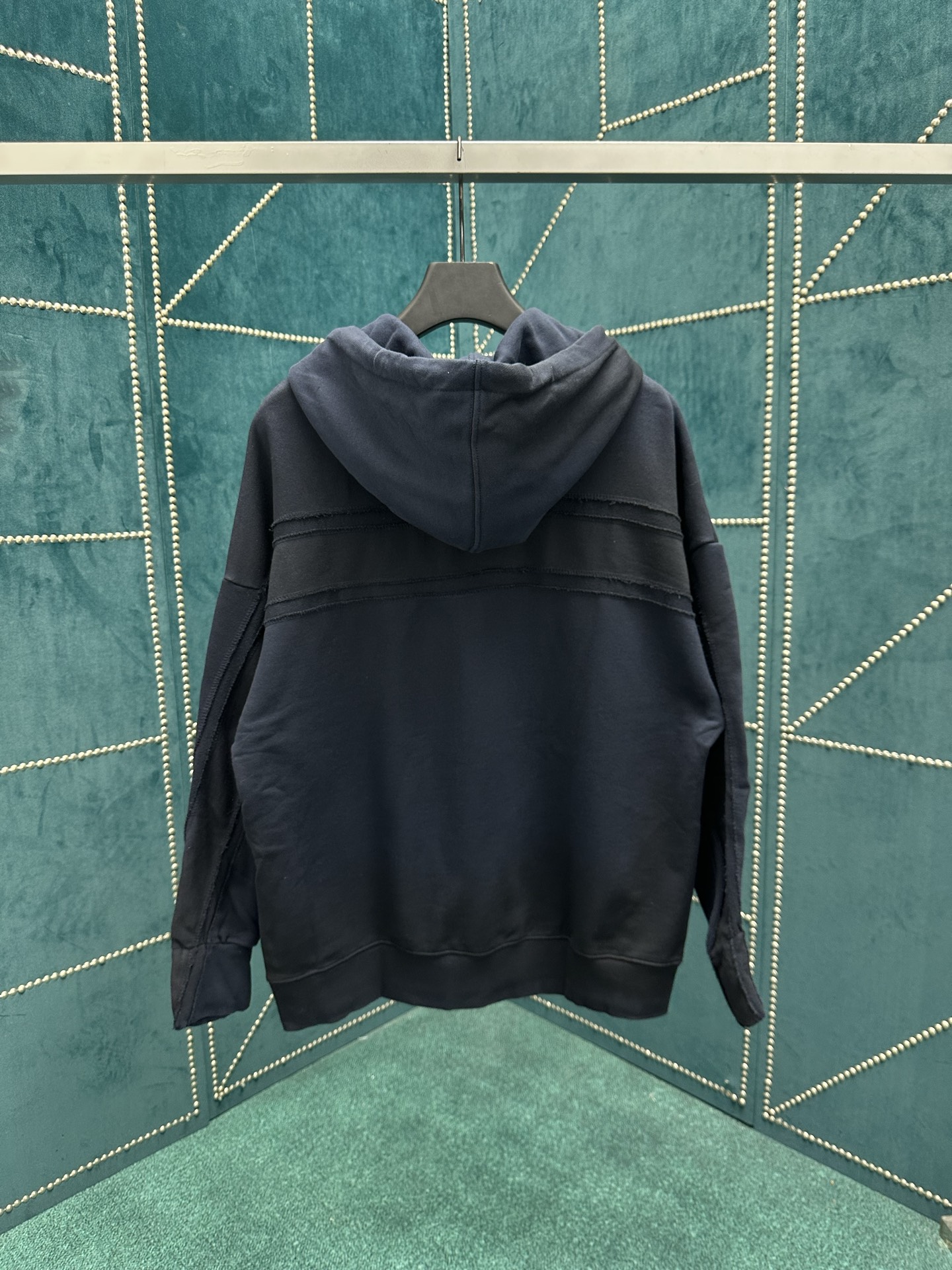 芬迪 25ss新款水洗渐变效果字母Logo徽标长袖卫衣 男款 蓝色码数：XXS.XS.S.M.