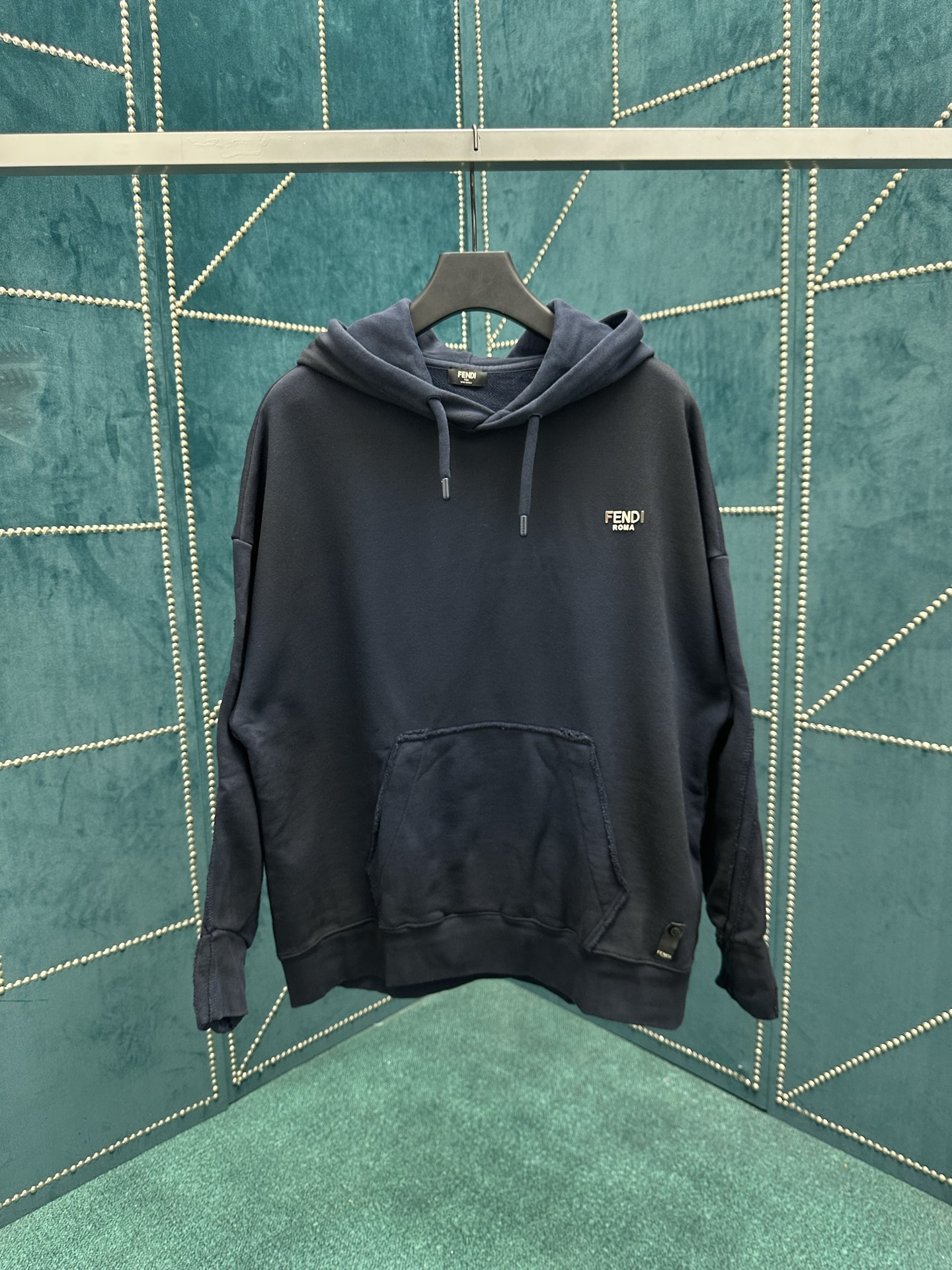 芬迪 25ss新款水洗渐变效果字母Logo徽标长袖卫衣 男款 蓝色码数：XXS.XS.S.M.