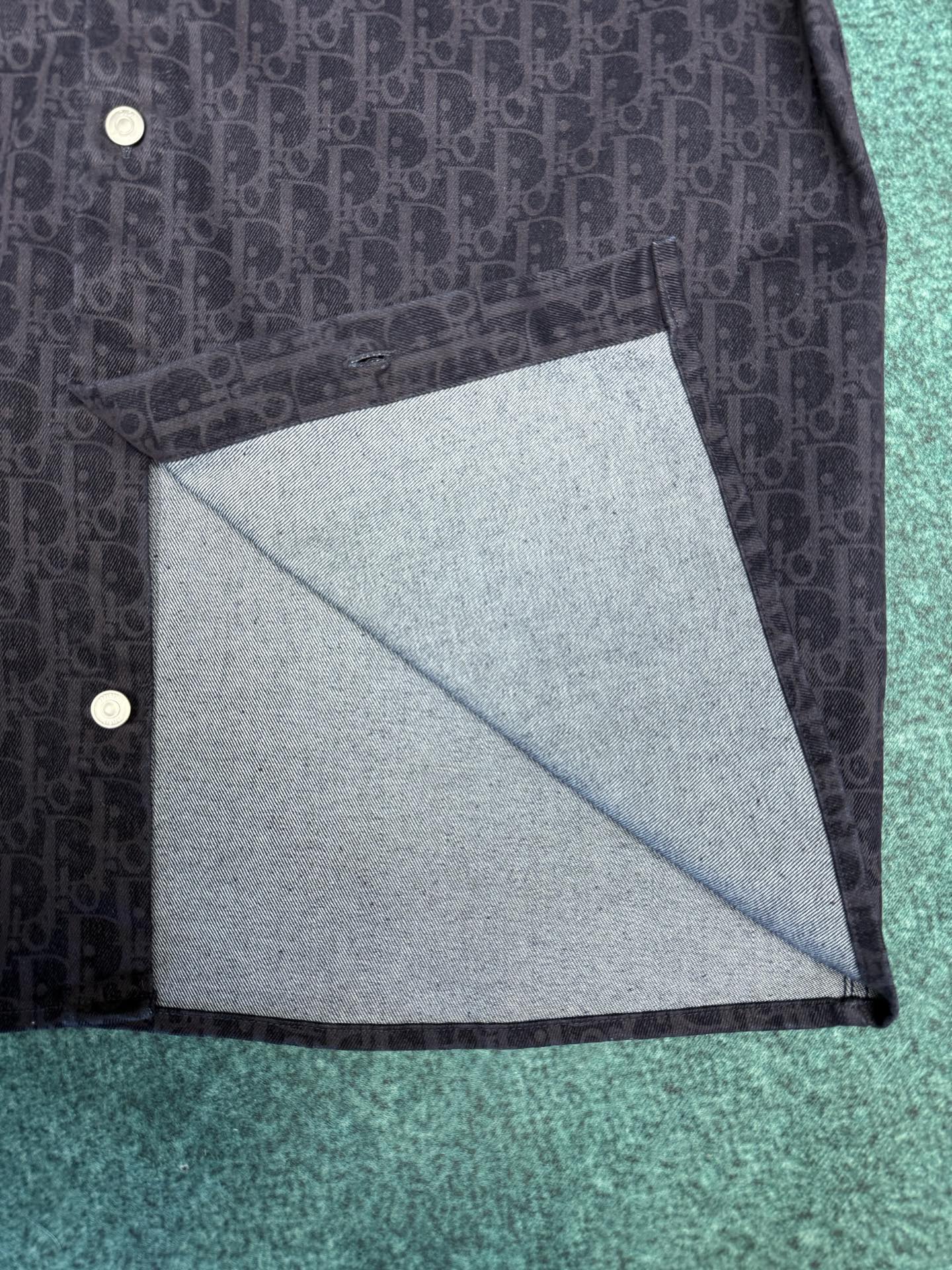 迪奥 25ss新款外套衬衫 蓝色棉质混纺斜纹面料 Oblique 印花码数：39.40.41.42.