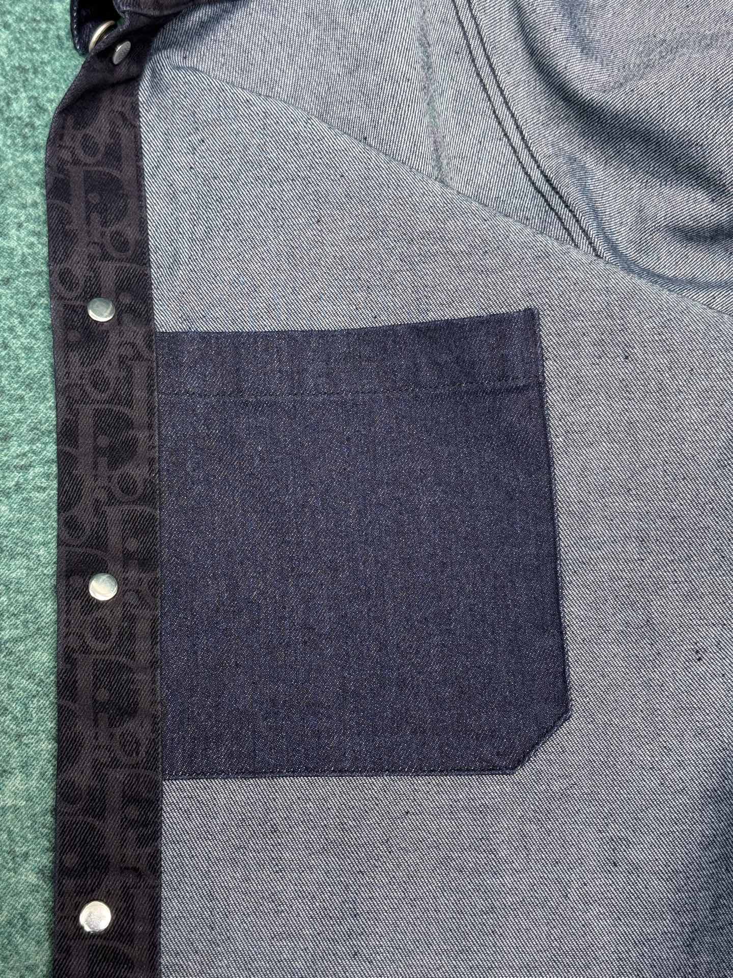 迪奥 25ss新款外套衬衫 蓝色棉质混纺斜纹面料 Oblique 印花码数：39.40.41.42.