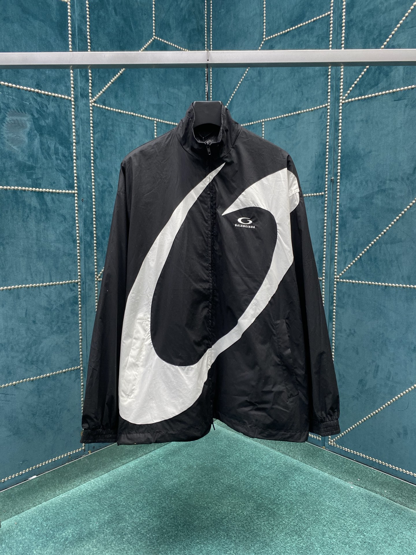 巴黎 25ss新款纯棉高领长袖夹克外套 宽松版型 男款 黑色码数：XS.S.M.L.